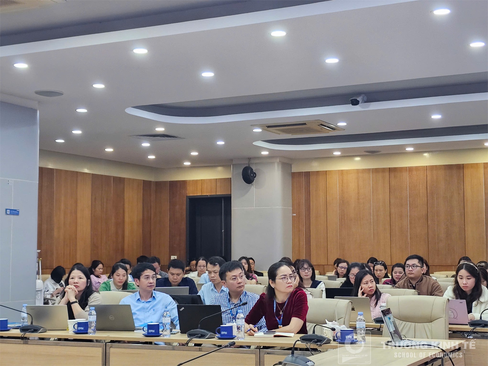 Trường Kinh tế tham gia Tập huấn kiểm định các chương trình đào tạo theo tiêu chuẩn FIBAA