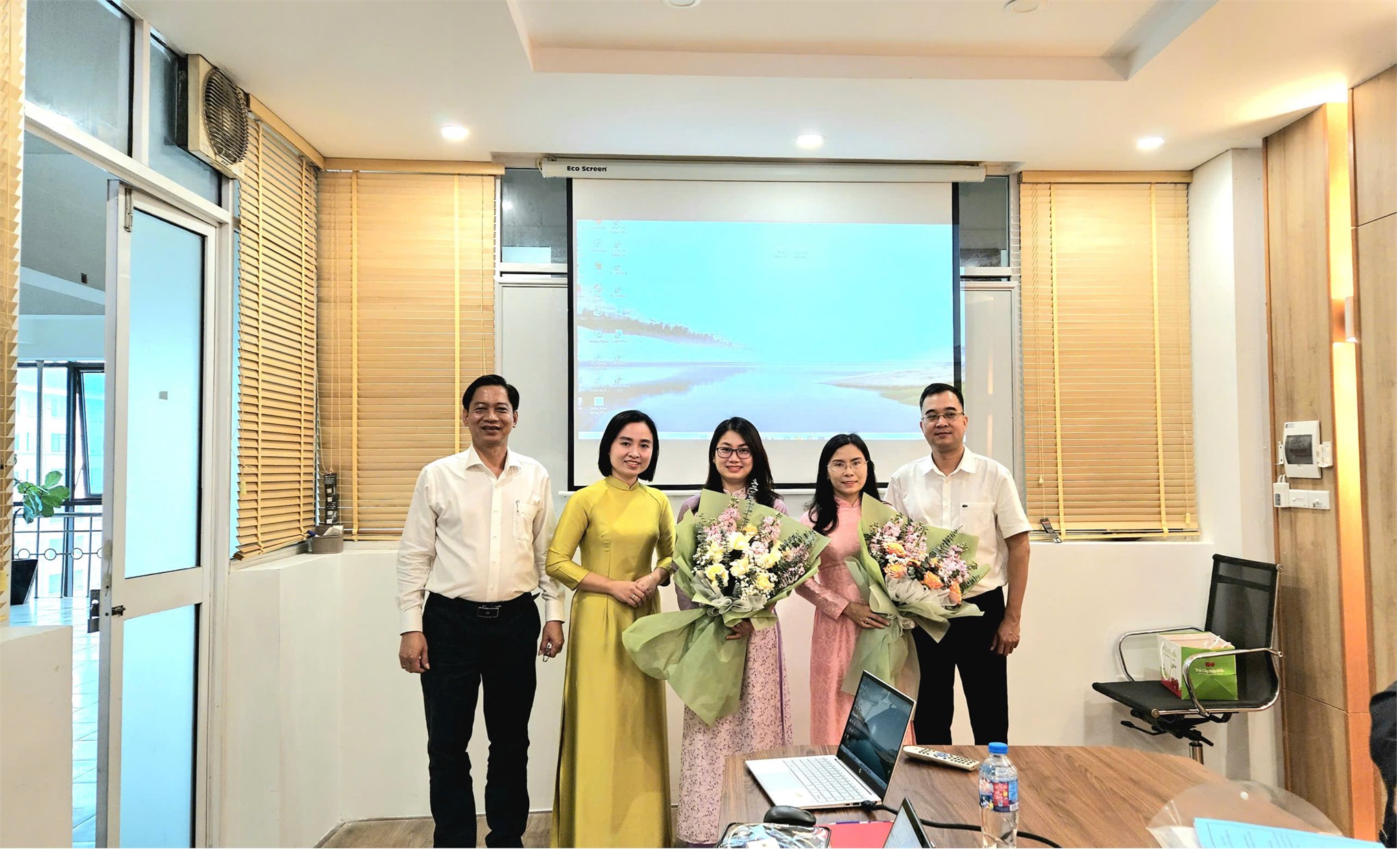 Xét tuyển Nghiên cứu sinh ngành Quản trị kinh doanh đợt 1 năm 2026