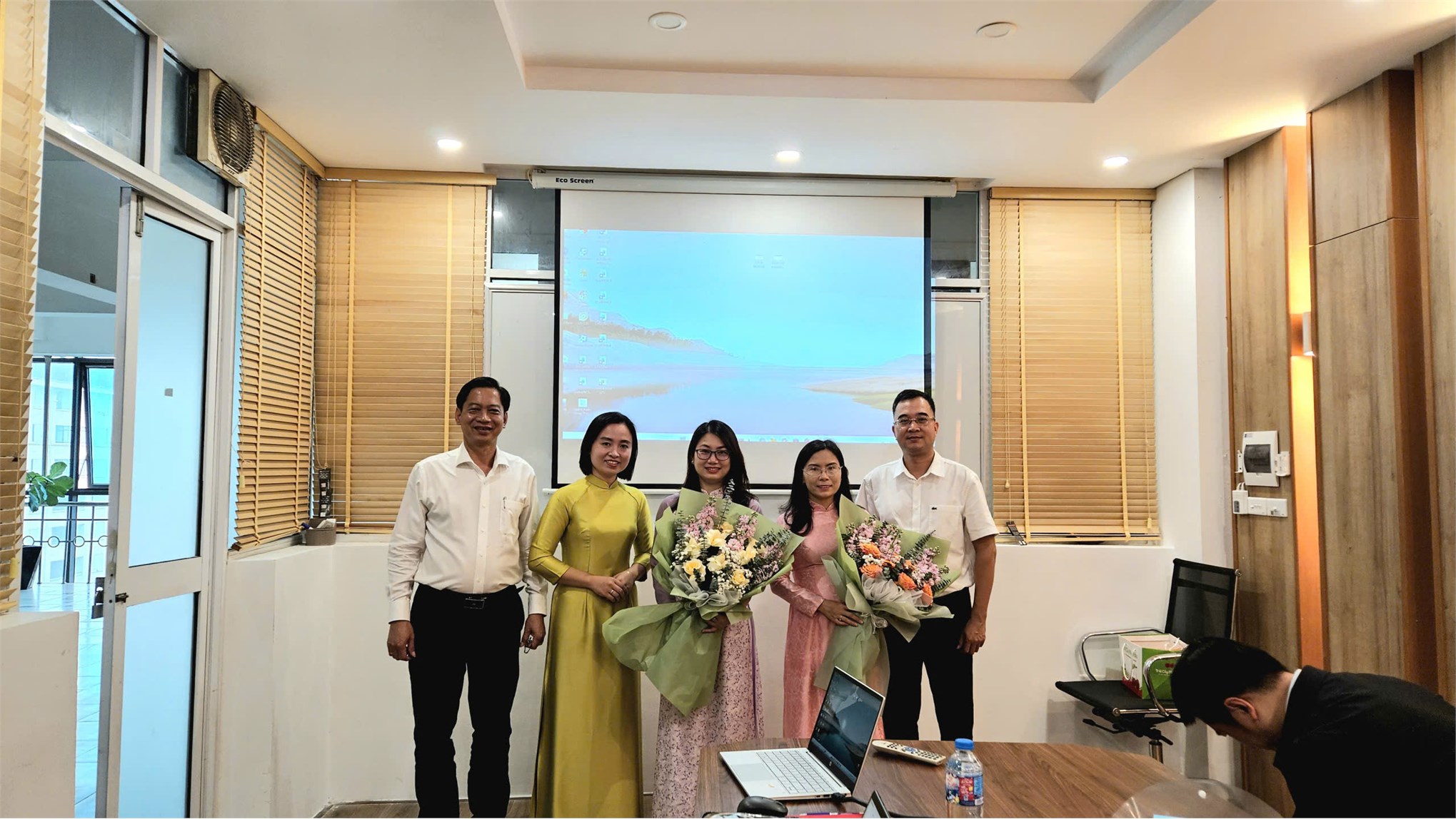 Trường Kinh tế – Đại học Công nghiệp Hà Nội tổ chức xét tuyển nghiên cứu sinh ngành Quản trị kinh doanh đợt 1 năm 2026