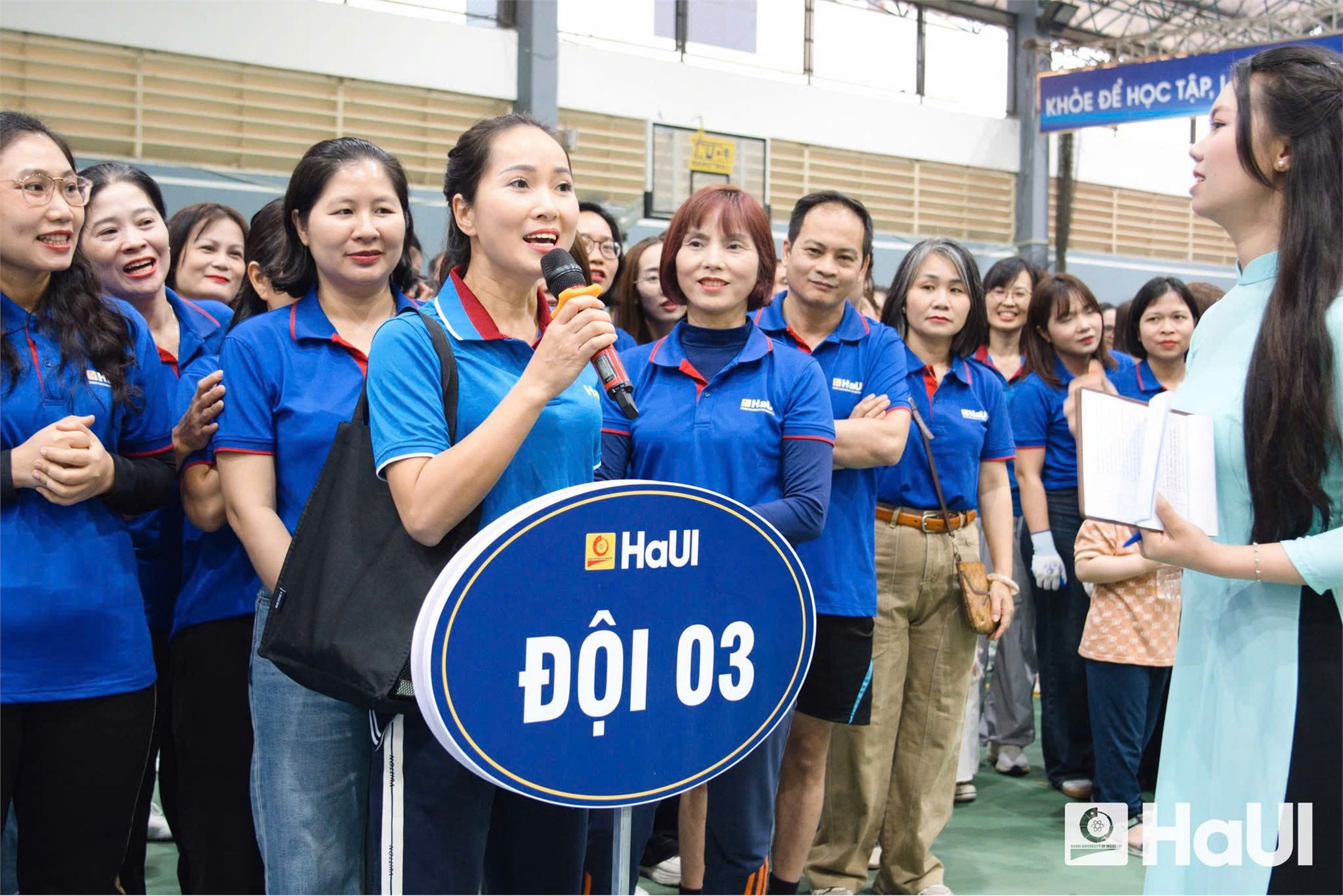 Dấu ấn đoàn kết, quyết tầm của Trường Kinh tế tại Hội thi thể thao 8/3 HaUI: Liên quân xuất sắc giành Giải Nhì toàn đoàn