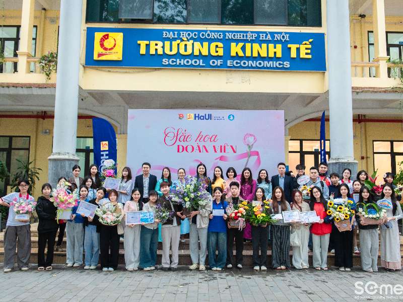 Rực rỡ sắc màu tại Cuộc thi cắm hoa nghệ thuật – chủ đề: "Sắc hoa Đoàn viên"