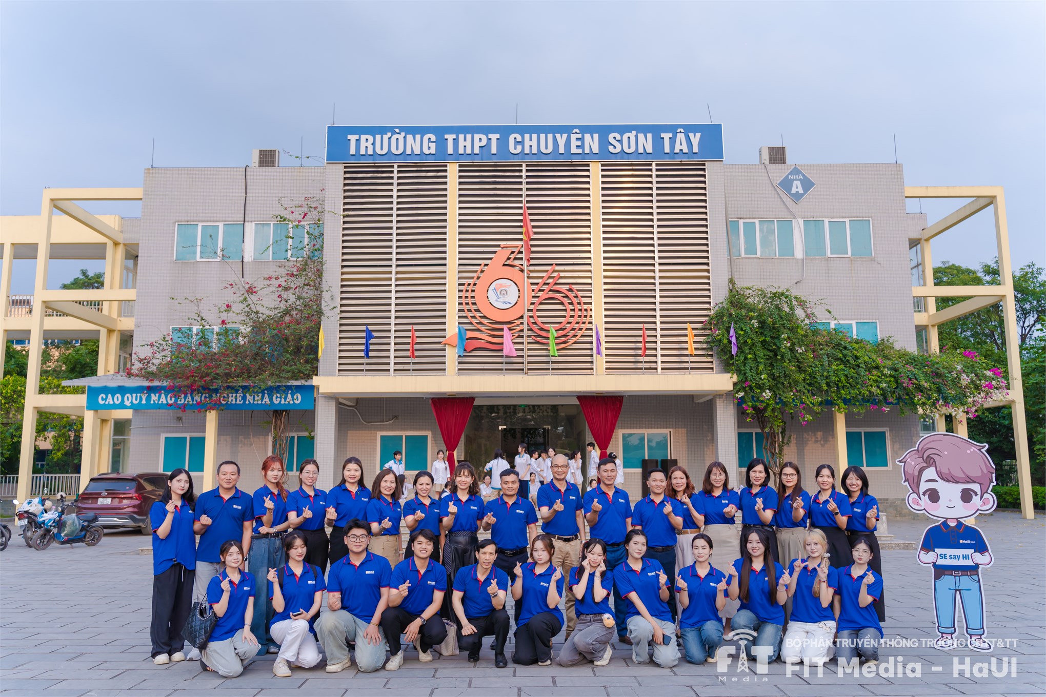 Học Kinh tế trong kỷ nguyên AI: Đại học Công nghiệp Hà Nội tư vấn hướng nghiệp cho học sinh THPT Chuyên Sơn Tây