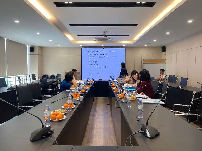 Trường Kinh tế tổ chức Hội thảo cấp trường luận án tiến sĩ cho Nghiên cứu sinh Đặng Thị Thu Hà