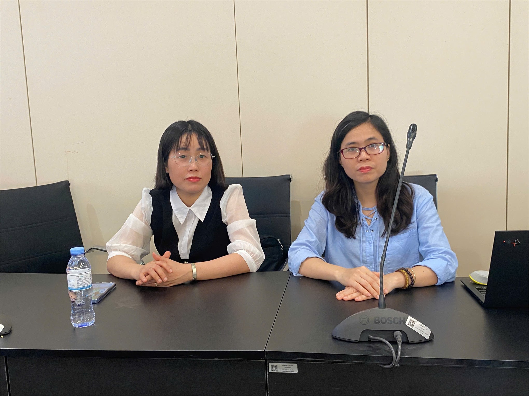 Trường Kinh tế tổ chức Hội thảo cấp trường luận án tiến sĩ cho Nghiên cứu sinh Đặng Thị Thu Hà