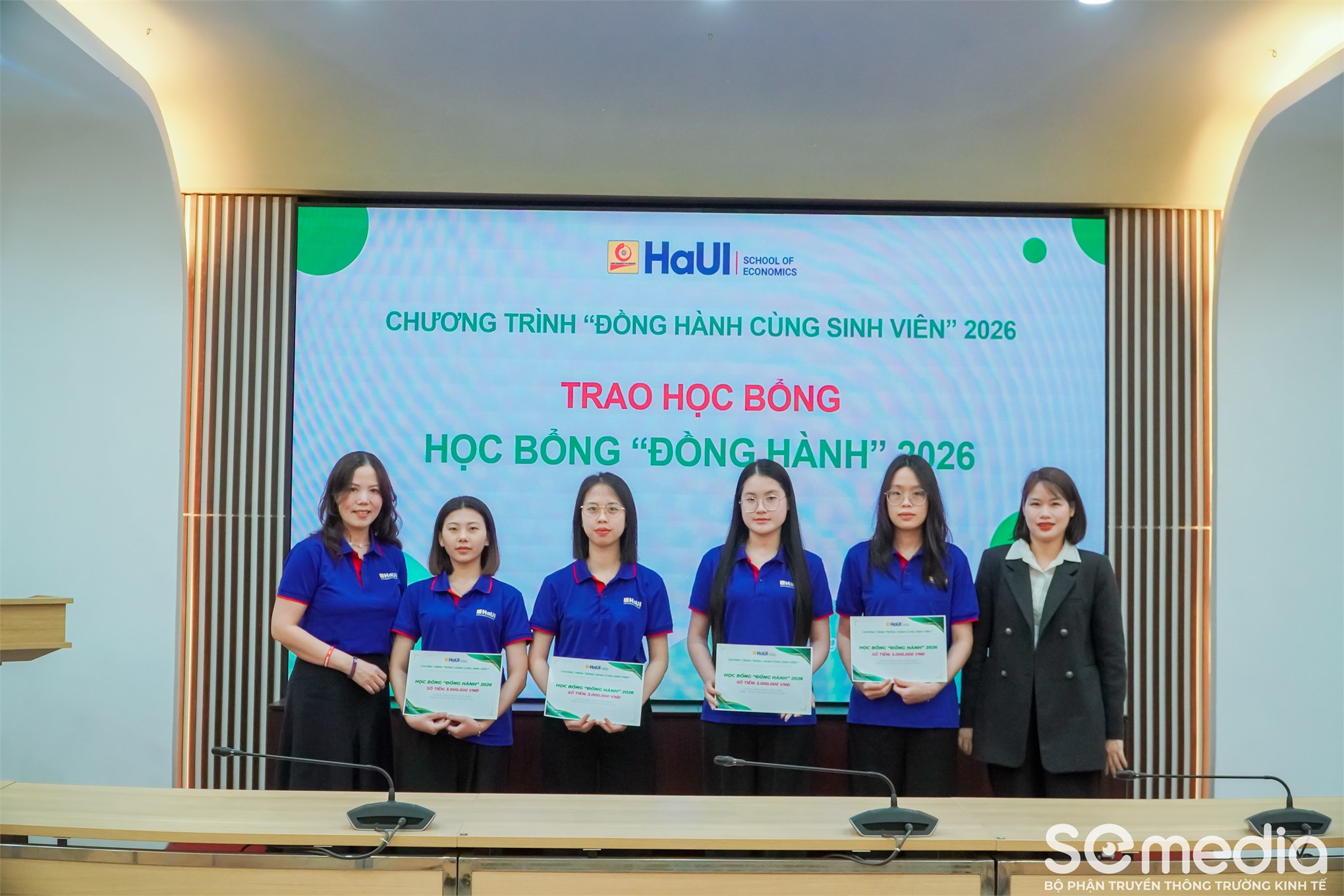 Tổng kết chuỗi sự kiện Giving days “10 nghìn trái tim - 1 nhịp yêu thương”