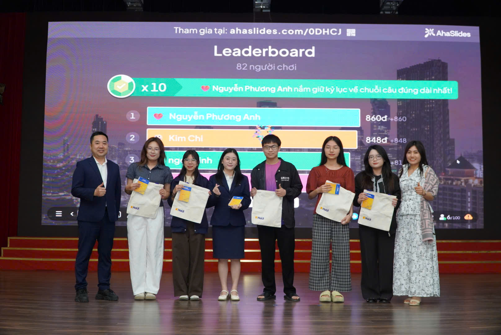 Trường Kinh tế - Đại học Công nghiệp Hà Nội tổ chức thành công Tọa đàm “Kỹ năng truyền thông và marketing”: Nâng cao năng lực thực chiến cho sinh viên