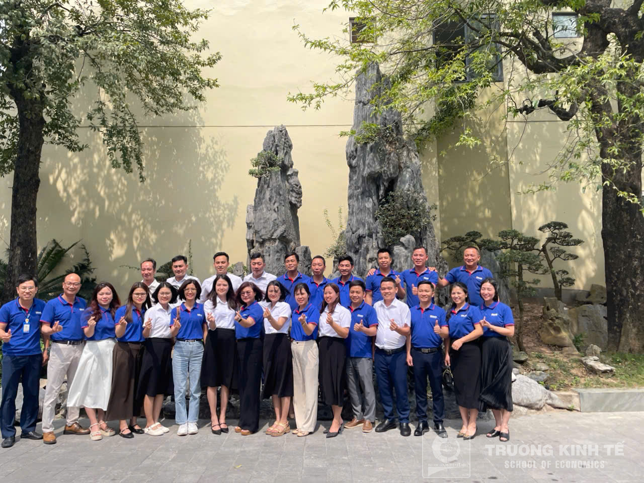 Trường Kinh tế, Đại học Công nghiệp Hà Nội tư vấn hướng nghiệp và tuyển sinh tại Trường THPT Nguyễn Công Trứ