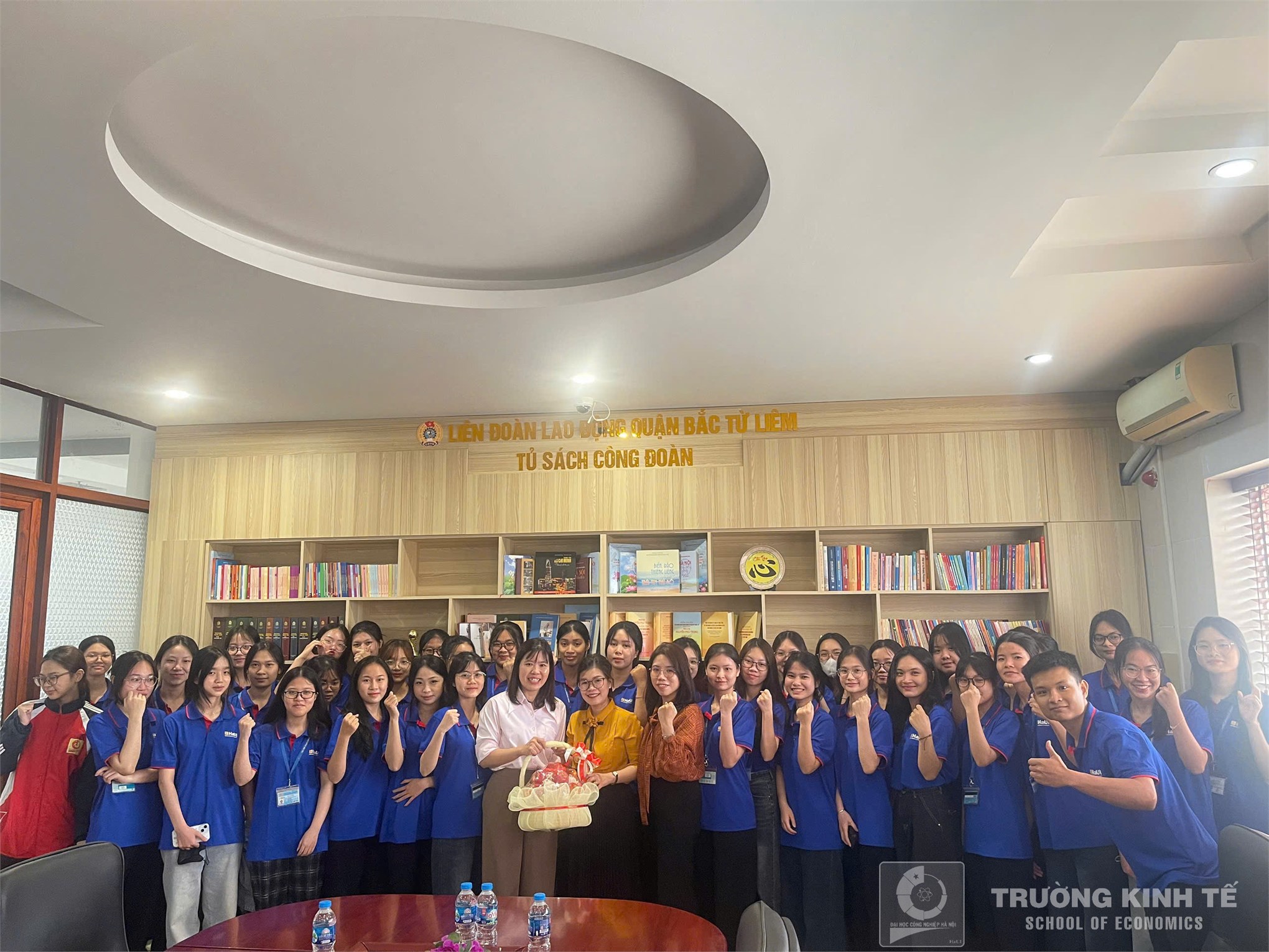 Sinh viên Khoa Kế toán – Kiểm toán, Trường Kinh tế (HaUI) tham quan thực tế tại Công ty Cổ phần bia Sài Gòn - Hà Nội