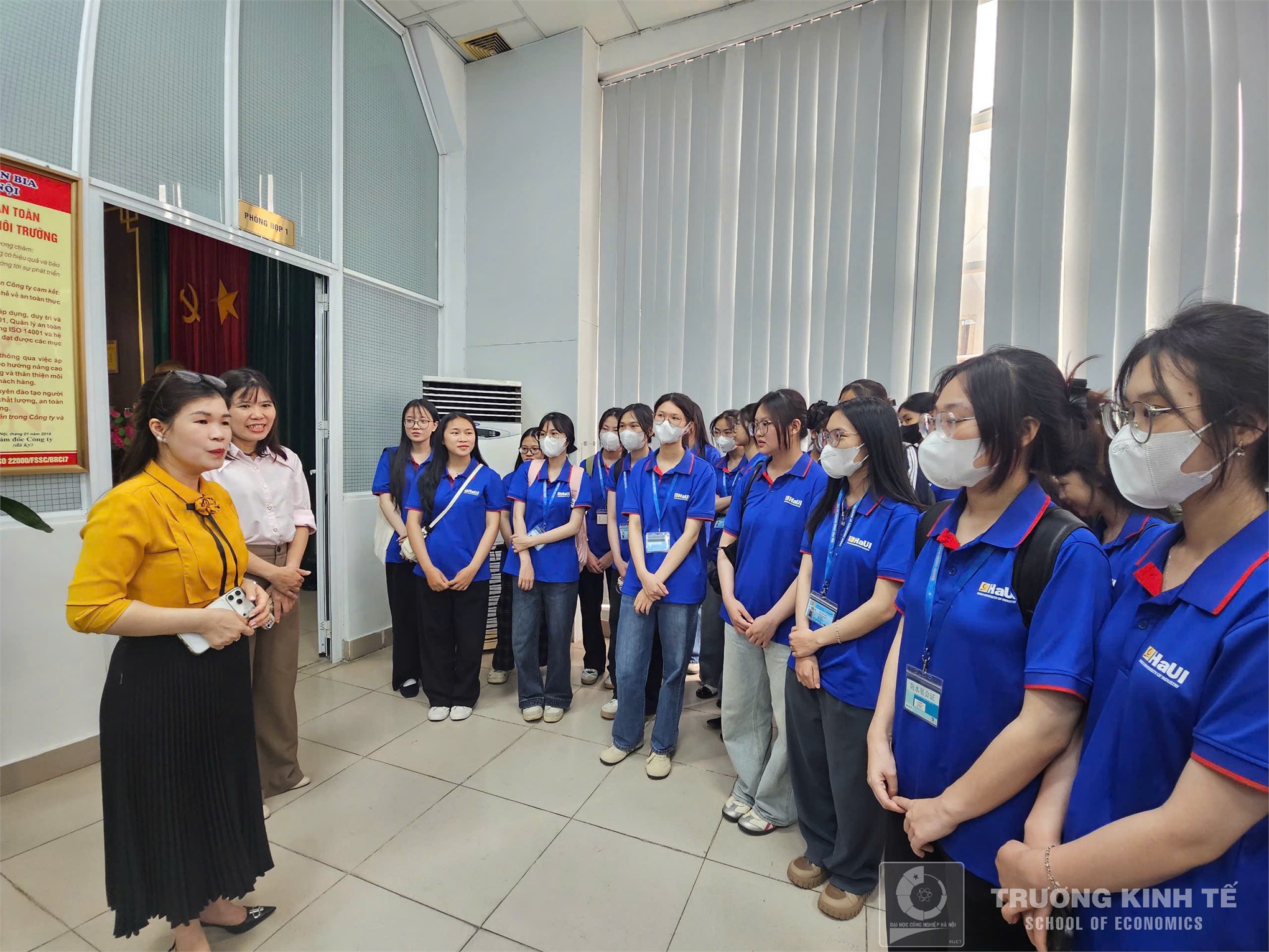 Sinh viên Khoa Kế toán – Kiểm toán, Trường Kinh tế (HaUI) tham quan thực tế tại Công ty Cổ phần bia Sài Gòn - Hà Nội