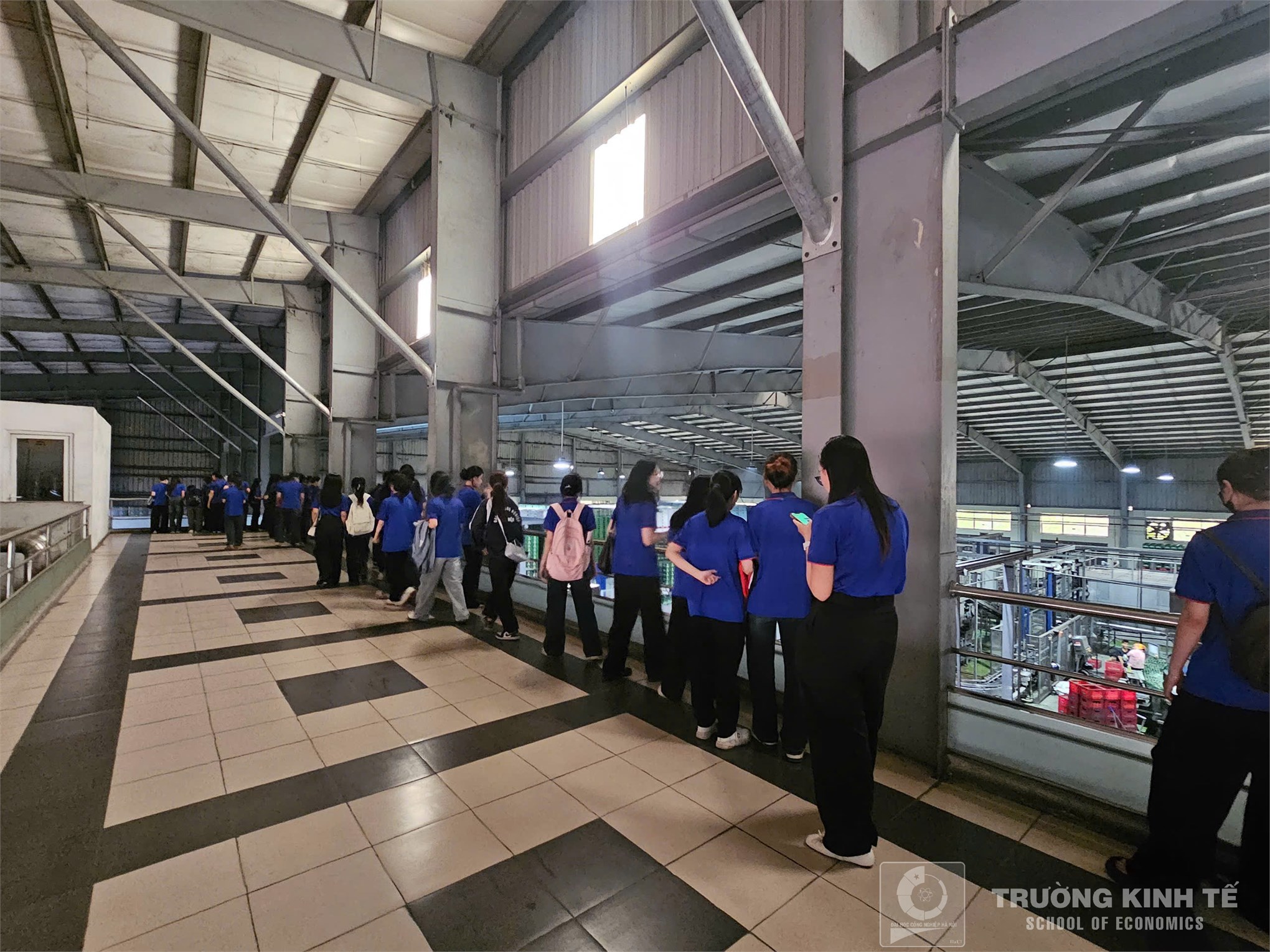 Sinh viên Khoa Kế toán – Kiểm toán, Trường Kinh tế (HaUI) tham quan thực tế tại Công ty Cổ phần bia Sài Gòn - Hà Nội