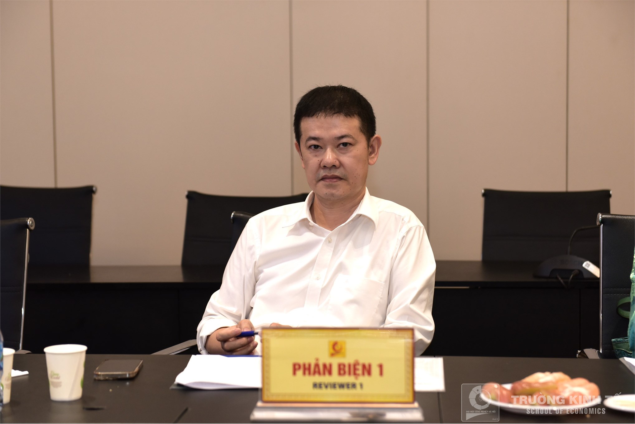 Trường Kinh tế tổ chức Đánh giá luận án Tiến sĩ cấp đơn vị chuyên môn cho Nghiên cứu sinh Nguyễn Thị Thu Thảo