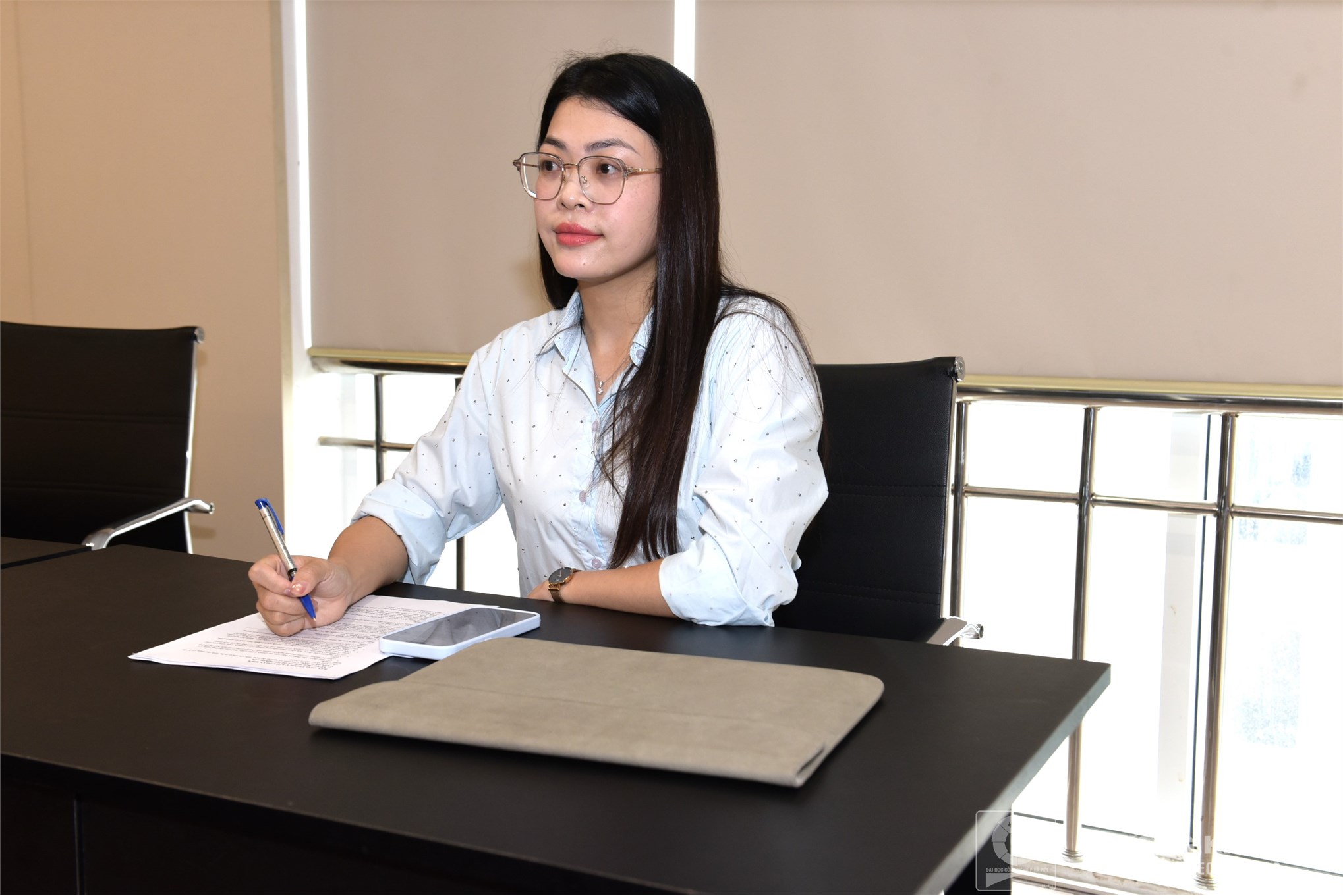 Trường Kinh tế tổ chức Đánh giá luận án Tiến sĩ cấp đơn vị chuyên môn cho Nghiên cứu sinh Nguyễn Thị Thu Thảo