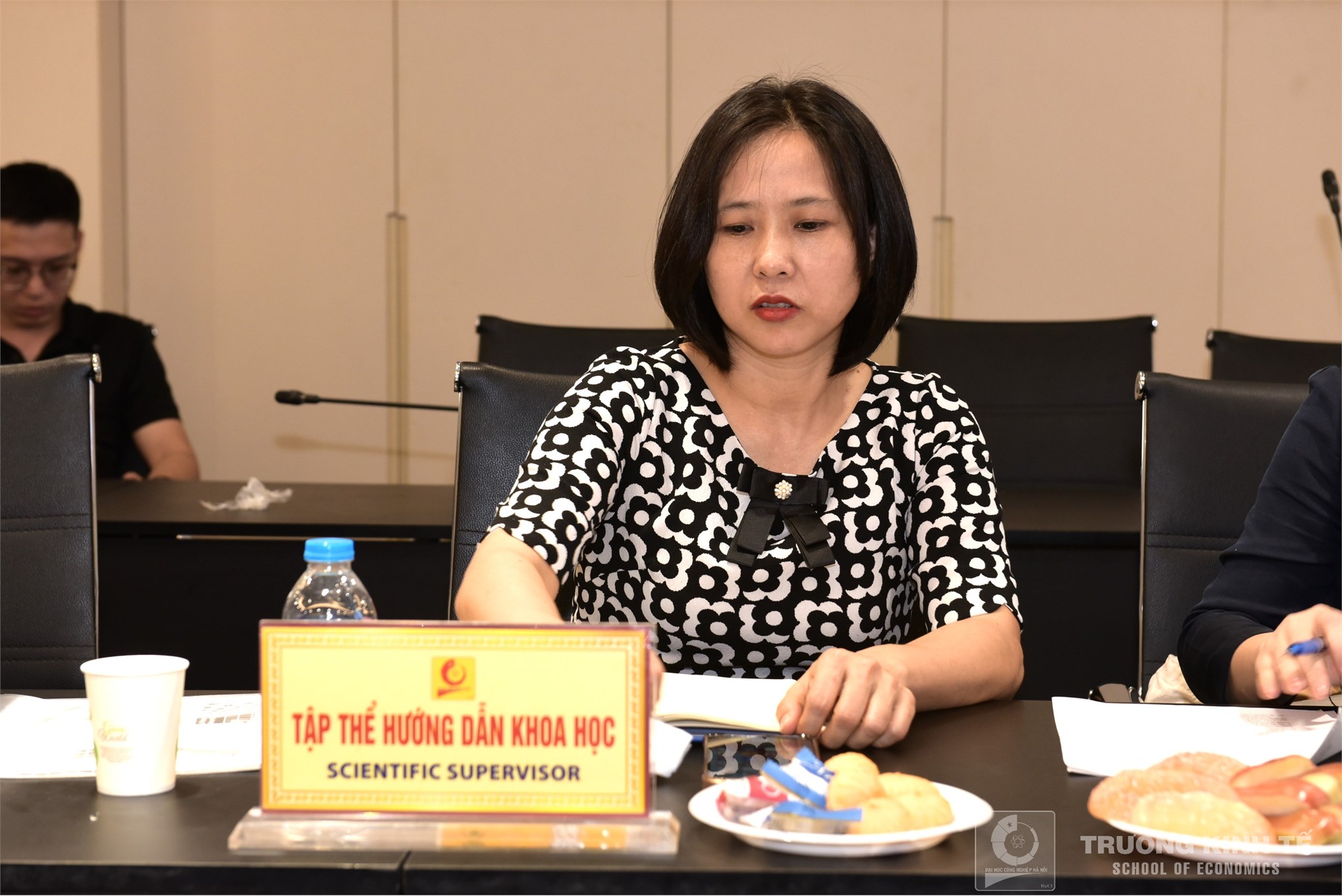 Trường Kinh tế tổ chức Đánh giá luận án Tiến sĩ cấp đơn vị chuyên môn cho Nghiên cứu sinh Nguyễn Thị Thu Thảo