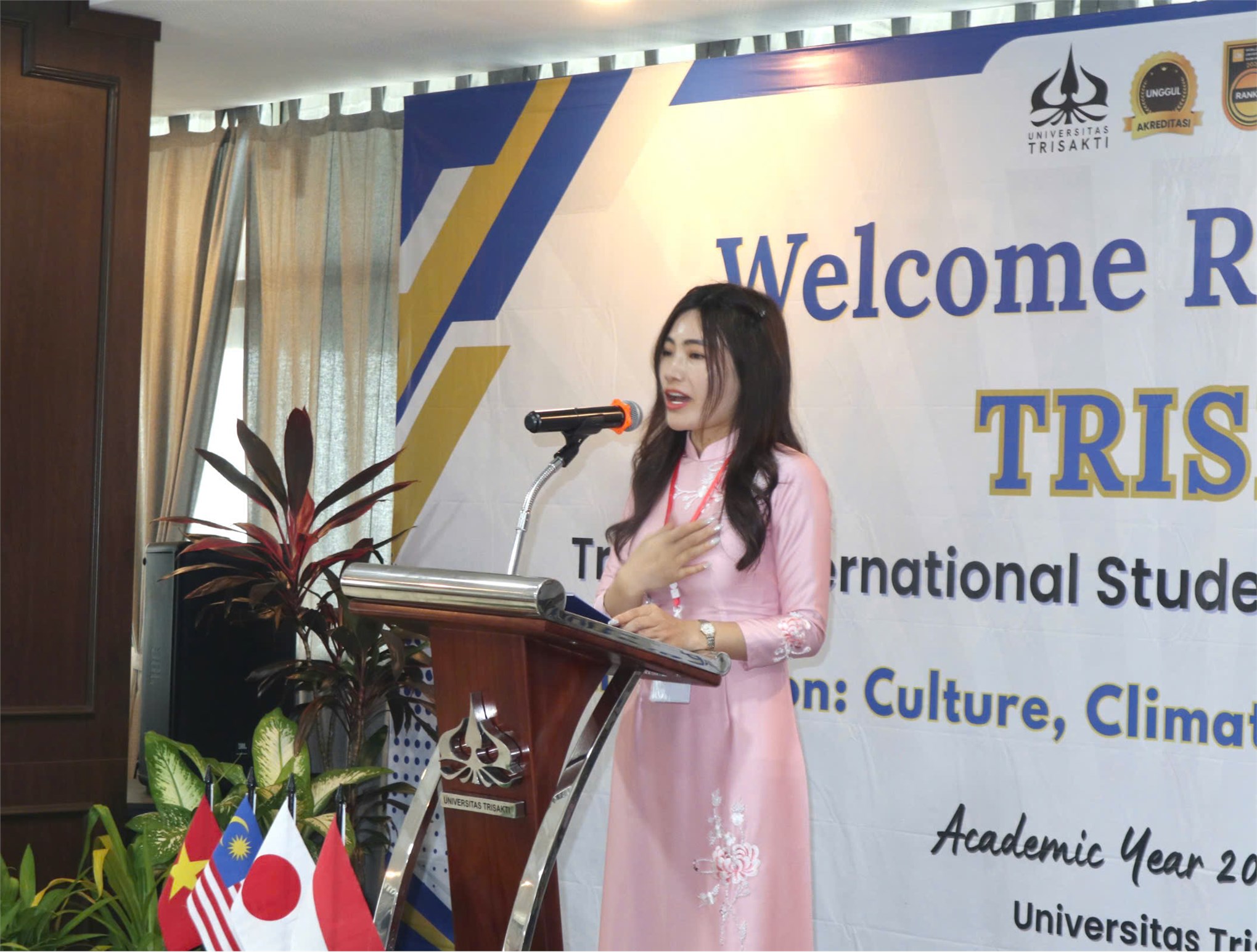 Đoàn Đại học Công nghiệp Hà Nội bắt đầu hành trình trao đổi sinh viên quốc tế tại Đại học Trisakti (Indonesia)