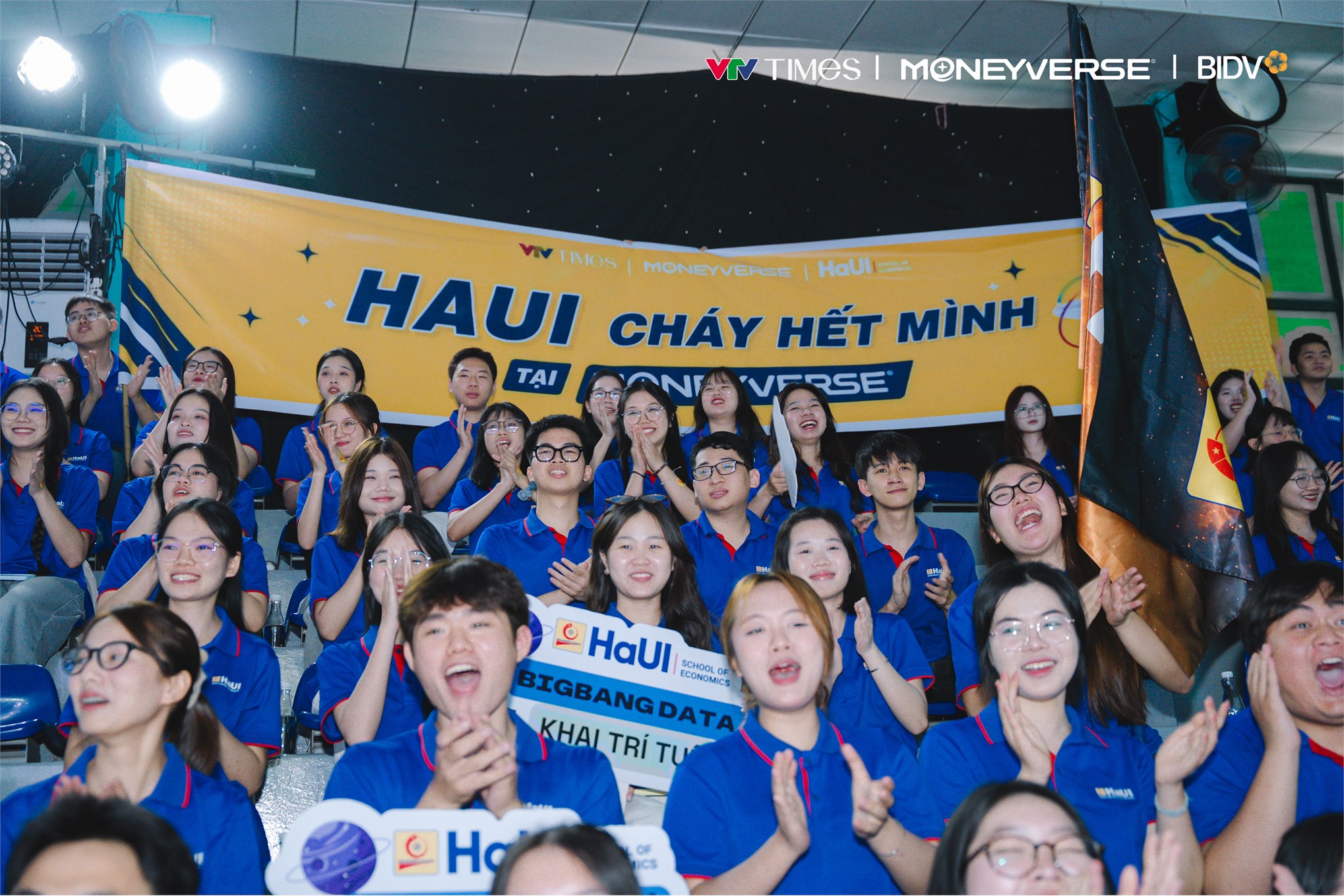 Sinh viên Trường Kinh tế - Đại học Công nghiệp Hà Nội xuất sắc vào tứ kết cuộc thi `the moneyverse - vũ trụ đồng tiền` cấp quốc gia