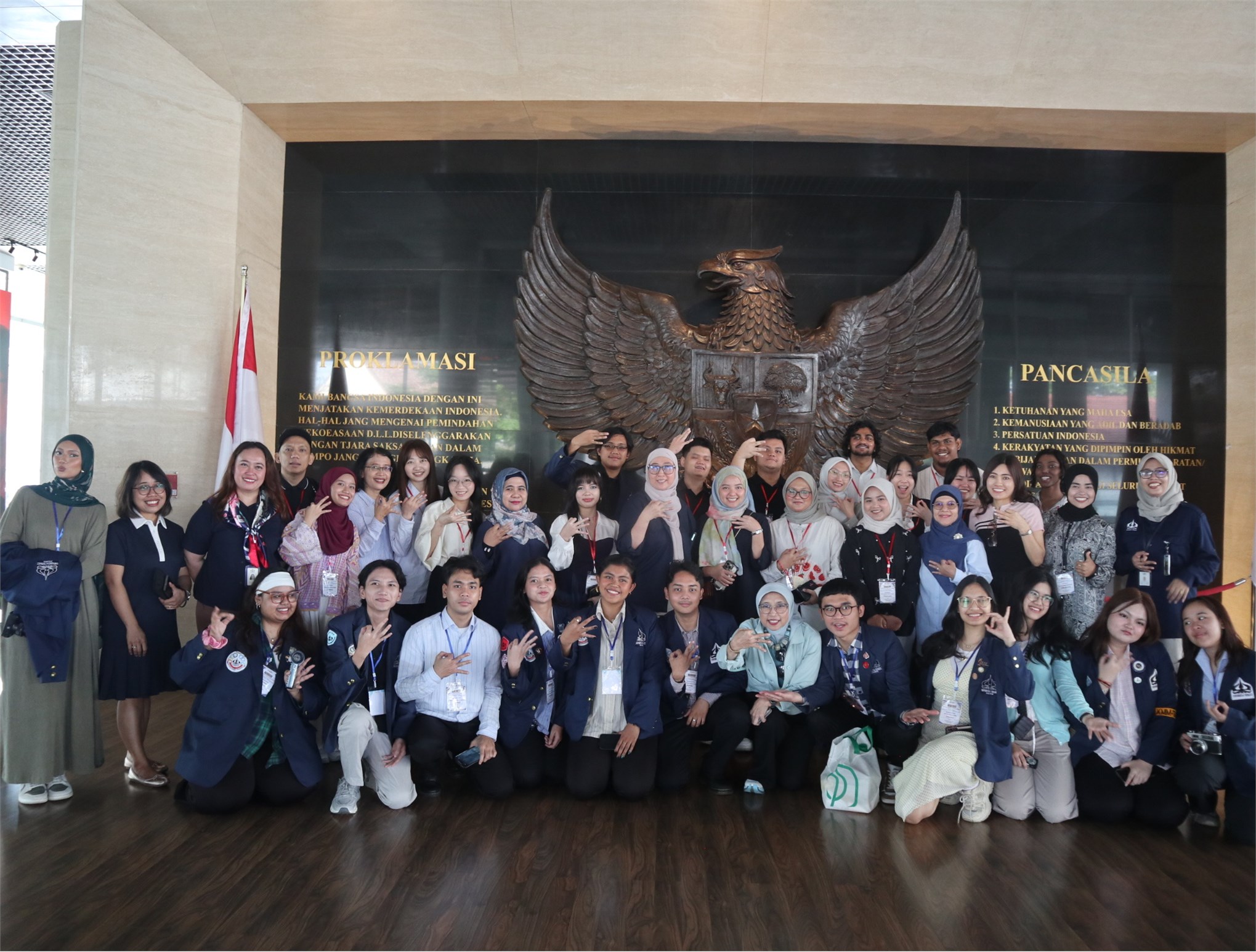 Hành trình trao đổi sinh viên quốc tế tại Indonesia: Sinh viên HaUI ghi dấu ấn qua chuỗi hoạt động học thuật và văn hóa đặc sắc