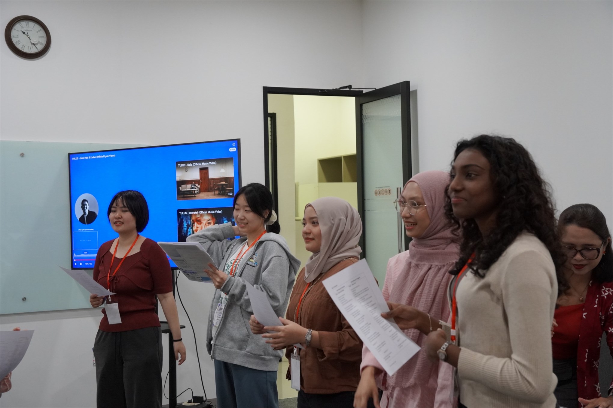 Hành trình trao đổi sinh viên quốc tế tại Indonesia: Sinh viên HaUI ghi dấu ấn qua chuỗi hoạt động học thuật và văn hóa đặc sắc