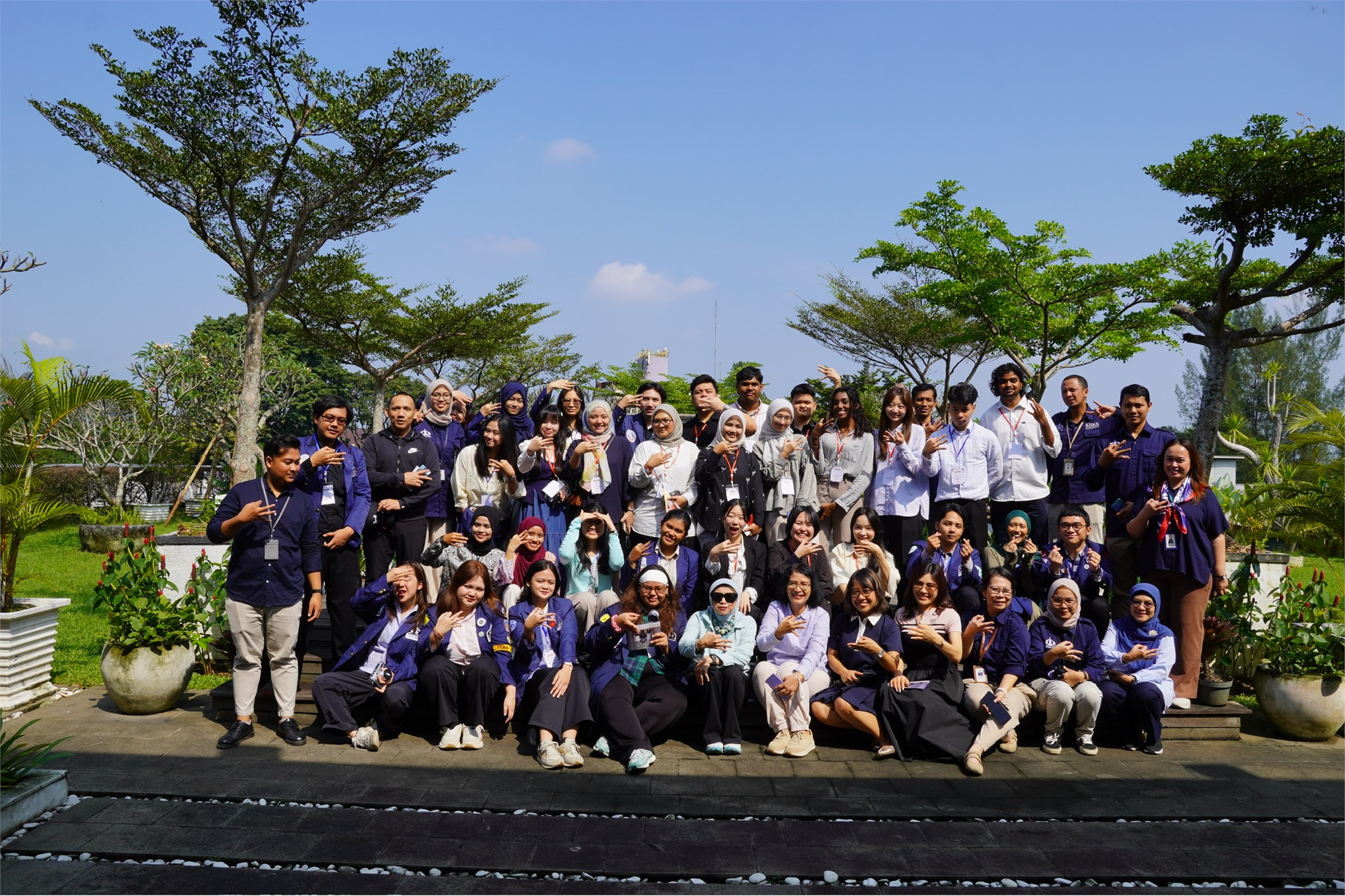Hành trình trao đổi sinh viên quốc tế tại Indonesia: Sinh viên HaUI ghi dấu ấn qua chuỗi hoạt động học thuật và văn hóa đặc sắc