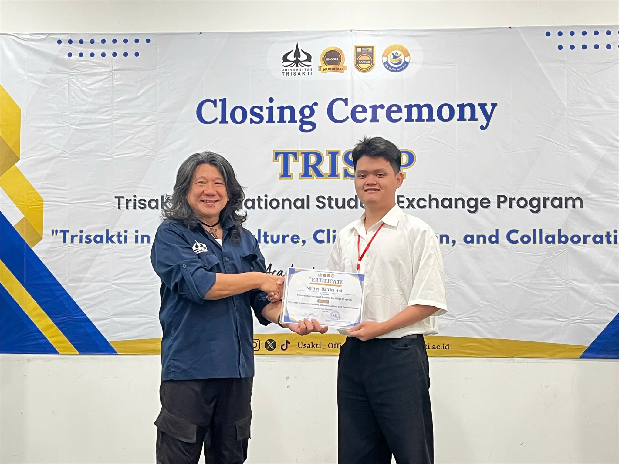 Hành trình giao lưu, học tập và trao đổi của đoàn Đại học Công nghiệp Hà Nội tại Jakarta, Indonesia – khép lại với nhiều dấu ấn đẹp, ý nghĩa và đầy màu sắc quốc tế