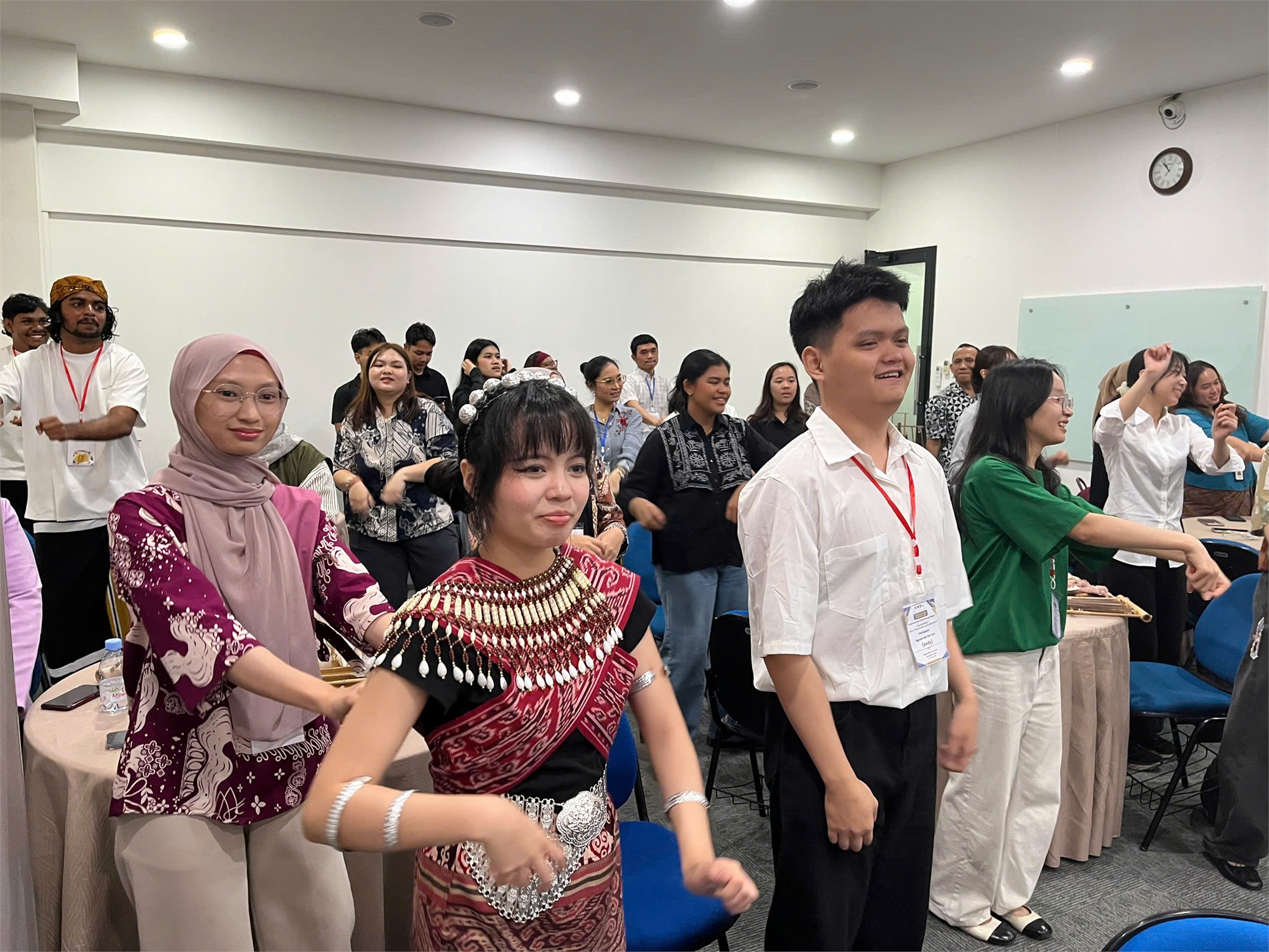 Hành trình giao lưu, học tập và trao đổi của đoàn Đại học Công nghiệp Hà Nội tại Jakarta, Indonesia – khép lại với nhiều dấu ấn đẹp, ý nghĩa và đầy màu sắc quốc tế