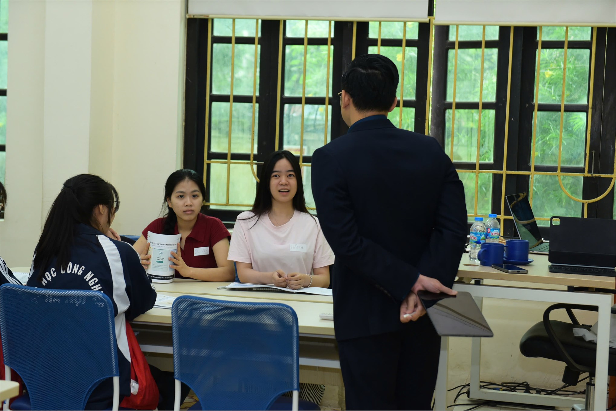 Trường Kinh tế, Đại học Công nghiệp Hà Nội tổ chức thành công buổi tập huấn `Đọc hiểu và phát hiện gian lận trên báo cáo tài chính`