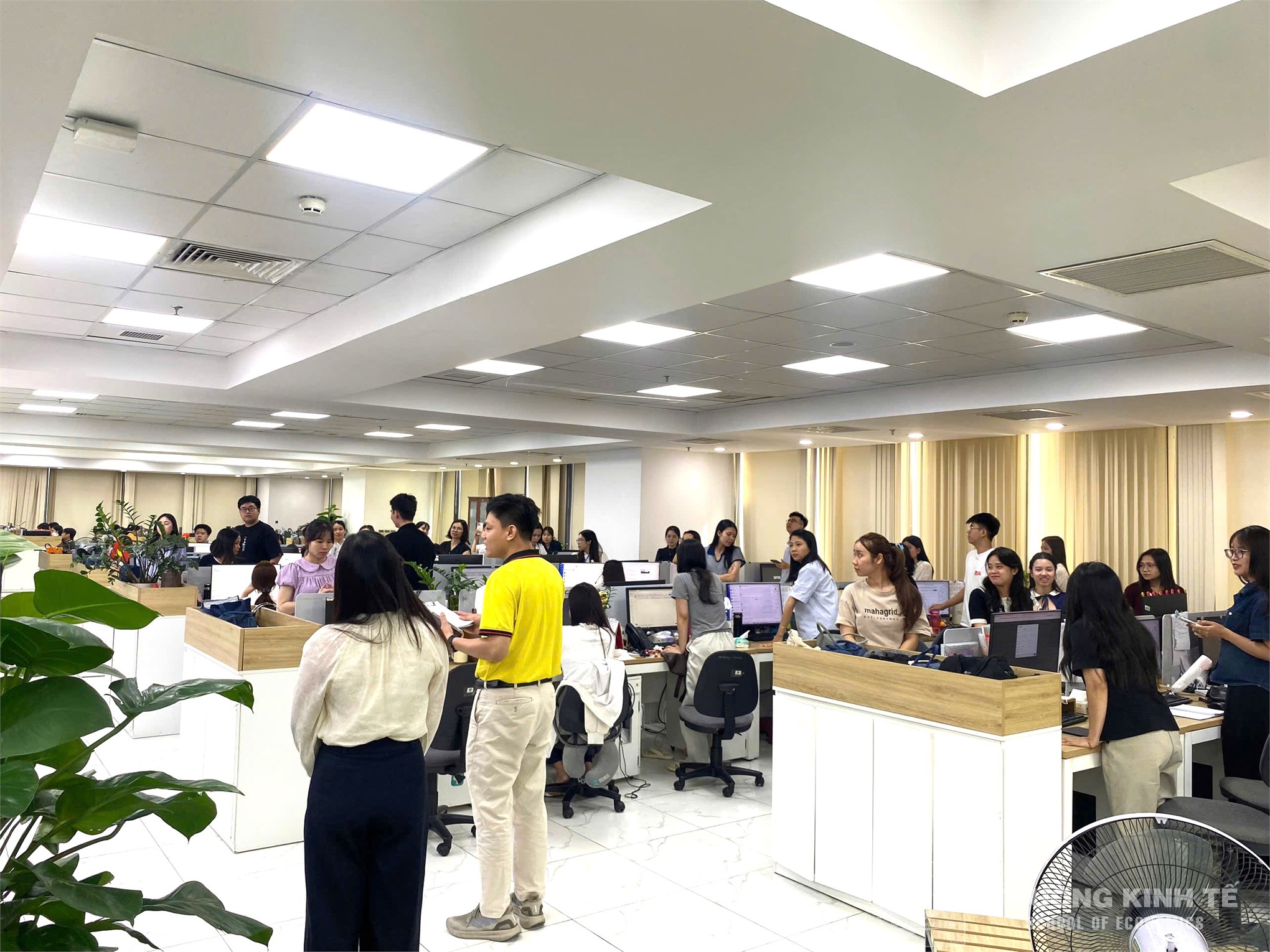 Sinh viên Khoa Knh doanh số, Trường Kinh tế tham quan thực tế tại Công ty Cổ phần MISA