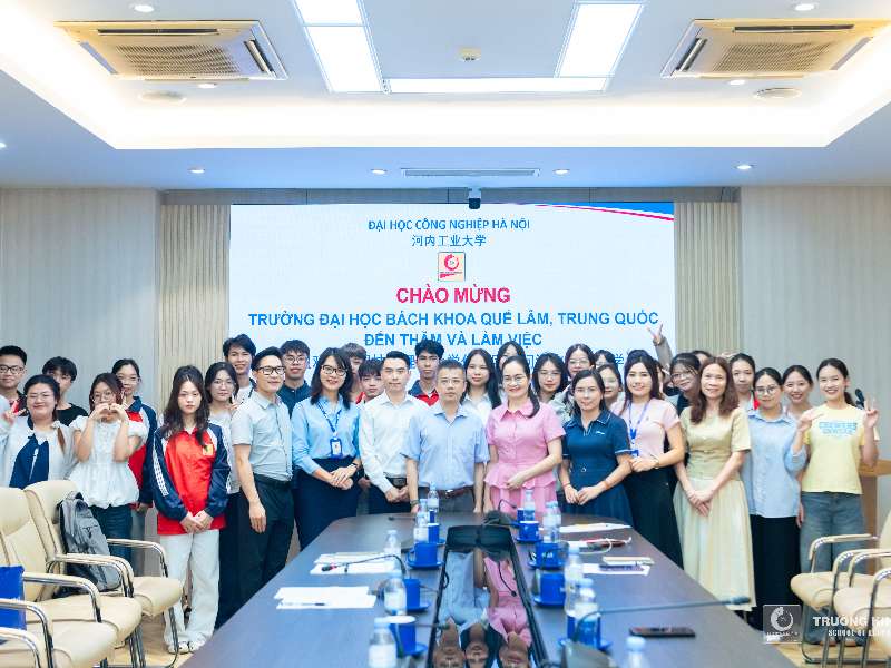 Đại học Công nghiệp Hà Nội đón tiếp đoàn cán bộ Trường Đại học Bách khoa Quế Lâm, Trung Quốc