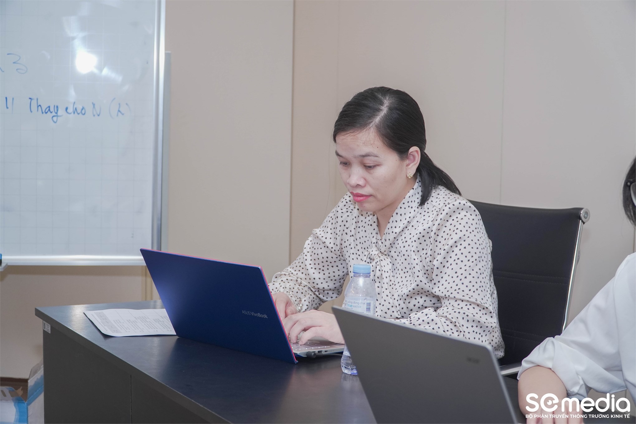 Trường Kinh tế tổ chức Đánh giá đề tài Nghiên cứu khoa học của sinh viên lĩnh vực: Quản trị kinh doanh, quản lý