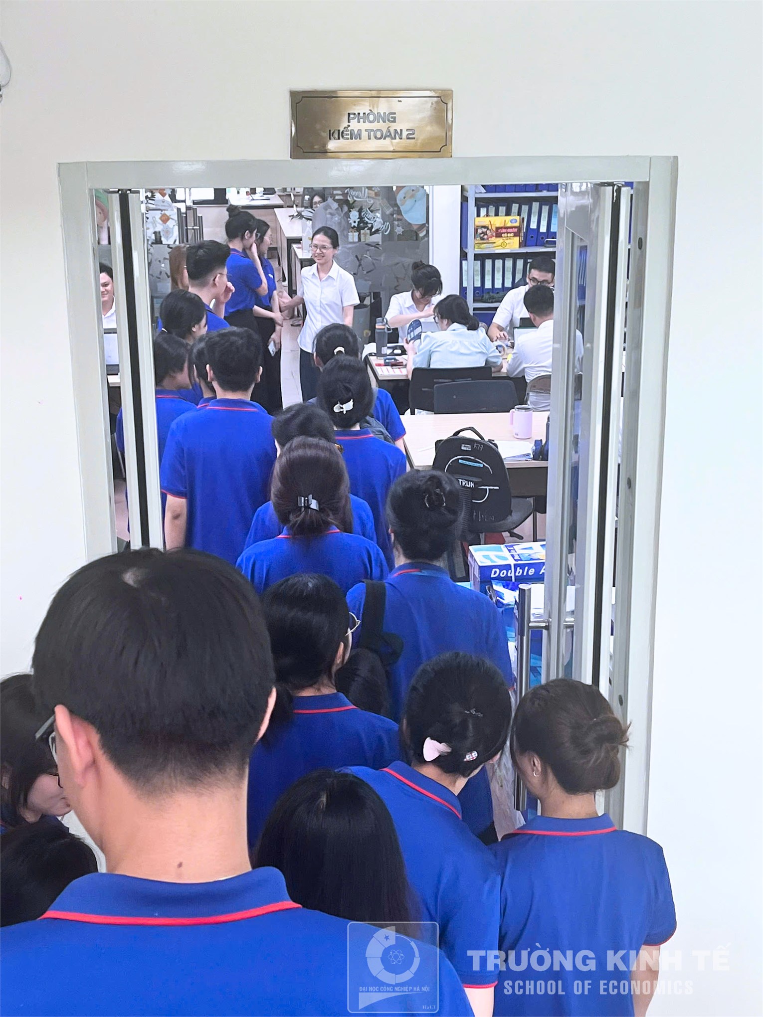 Sinh viên Khoa Kế toán – Kiểm toán, Trường Kinh tế tham quan thực tế tại Công ty TNHH Hãng kiểm toán AASC