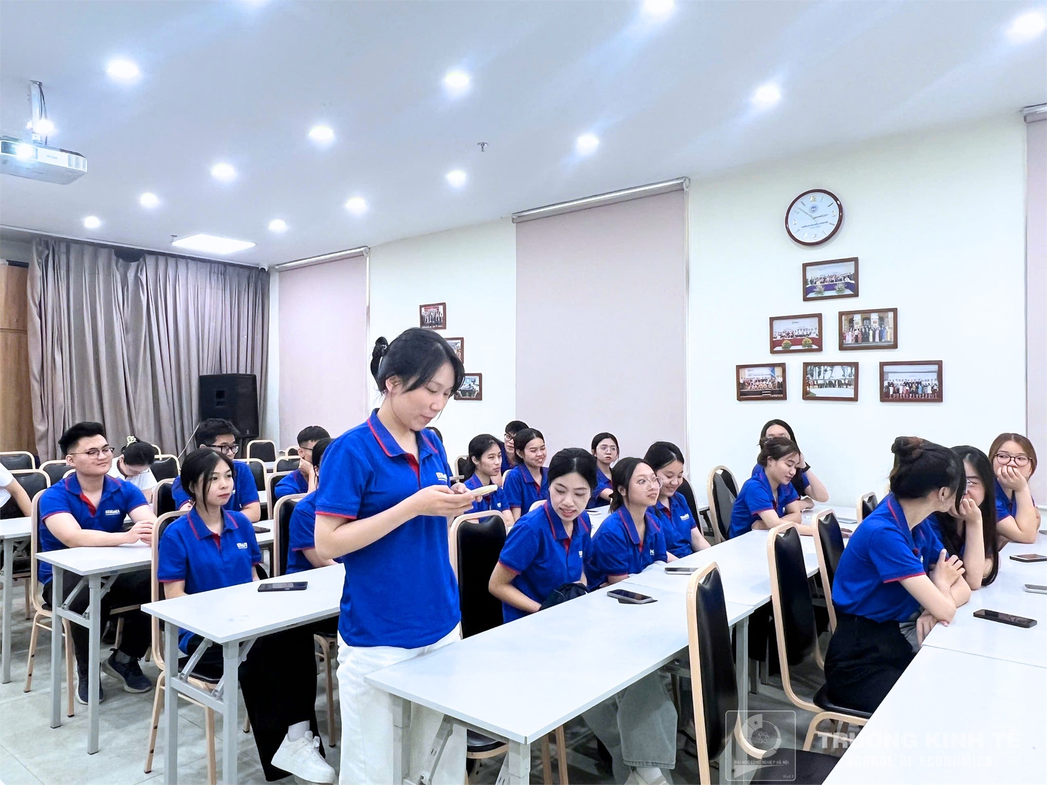 Sinh viên Khoa Kế toán – Kiểm toán, Trường Kinh tế tham quan thực tế tại Công ty TNHH Hãng kiểm toán AASC