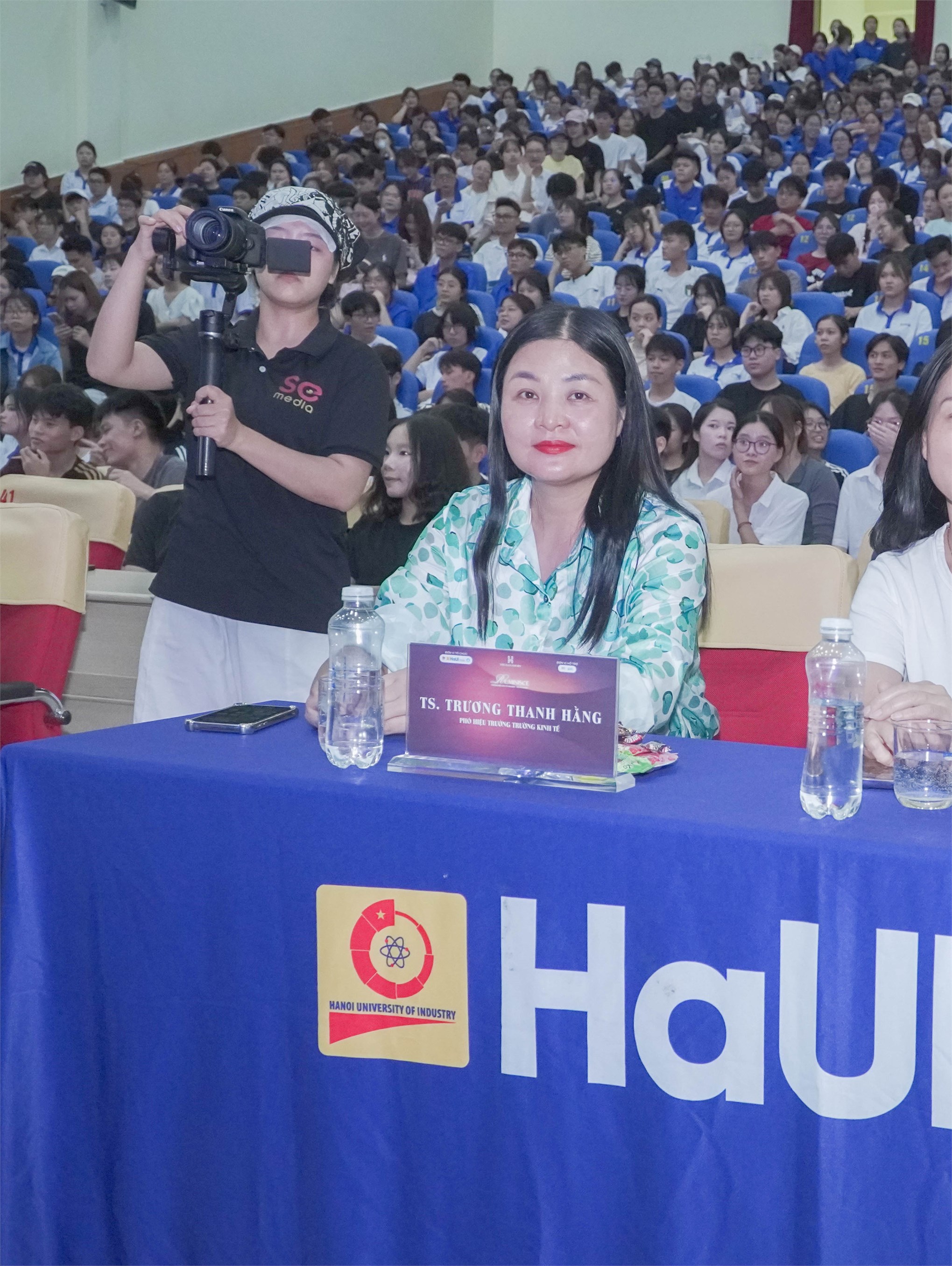 Chuỗi sự kiện `The Hanamory 2026`: Dấu ấn khó phai và tinh thần đoàn kết cộp mác sinh viên Đại học Công nghiệp Hà Nội.