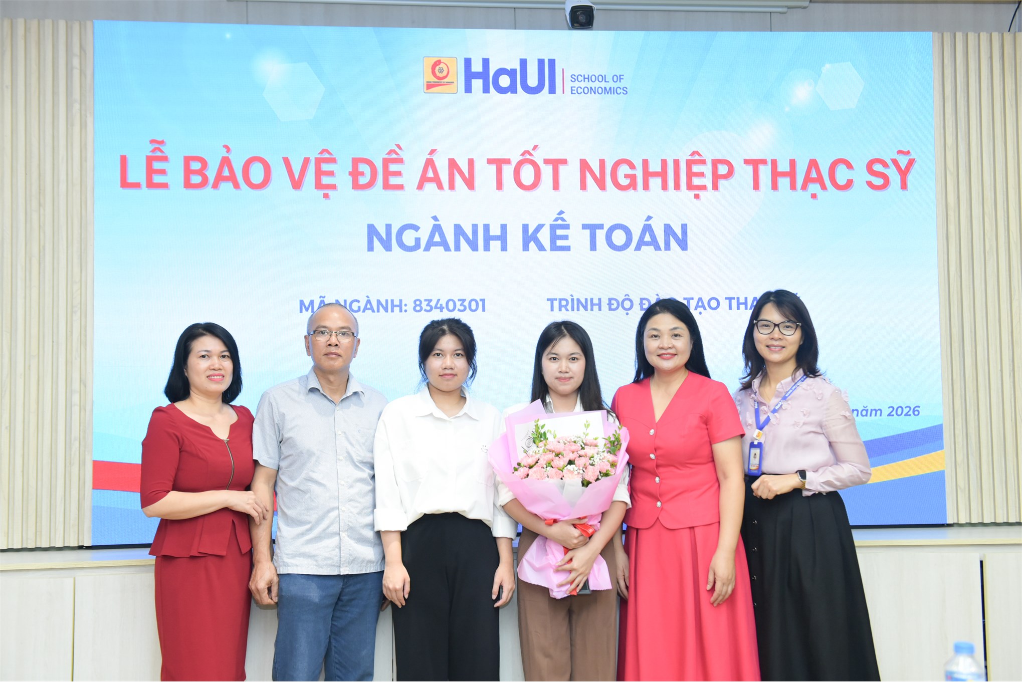 Dấu ấn tri thức: Lễ bảo vệ Đề án tốt nghiệp Thạc sĩ ngành Kế toán K14.1 và K14.2 thành công rực rỡ