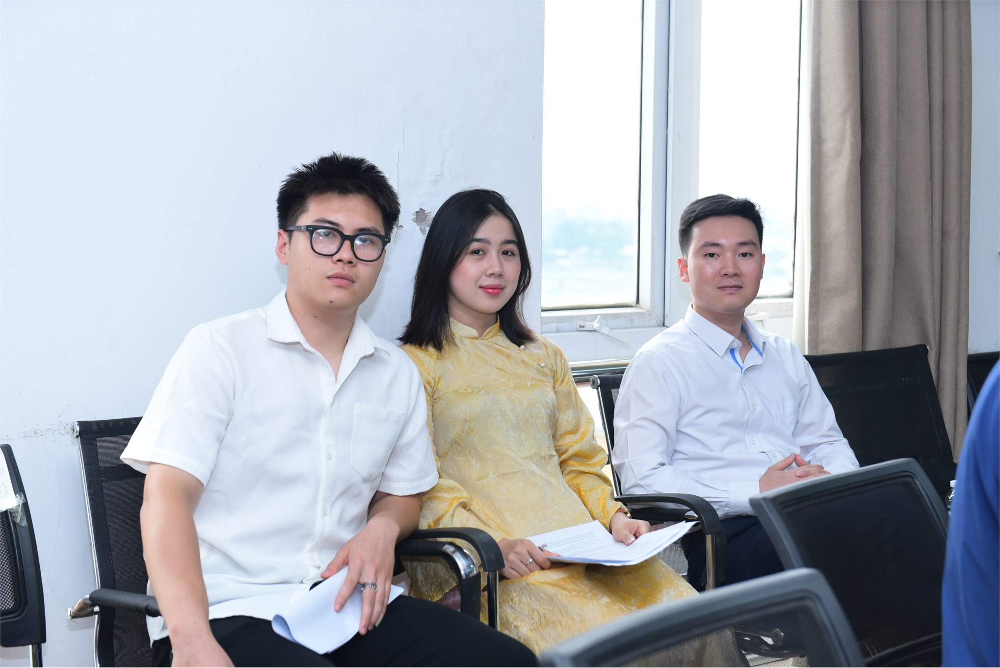 8 học viên cao học khoá 13, 14 ngành Quản trị kinh doanh bảo vệ thành công Đề án tốt nghiệp
