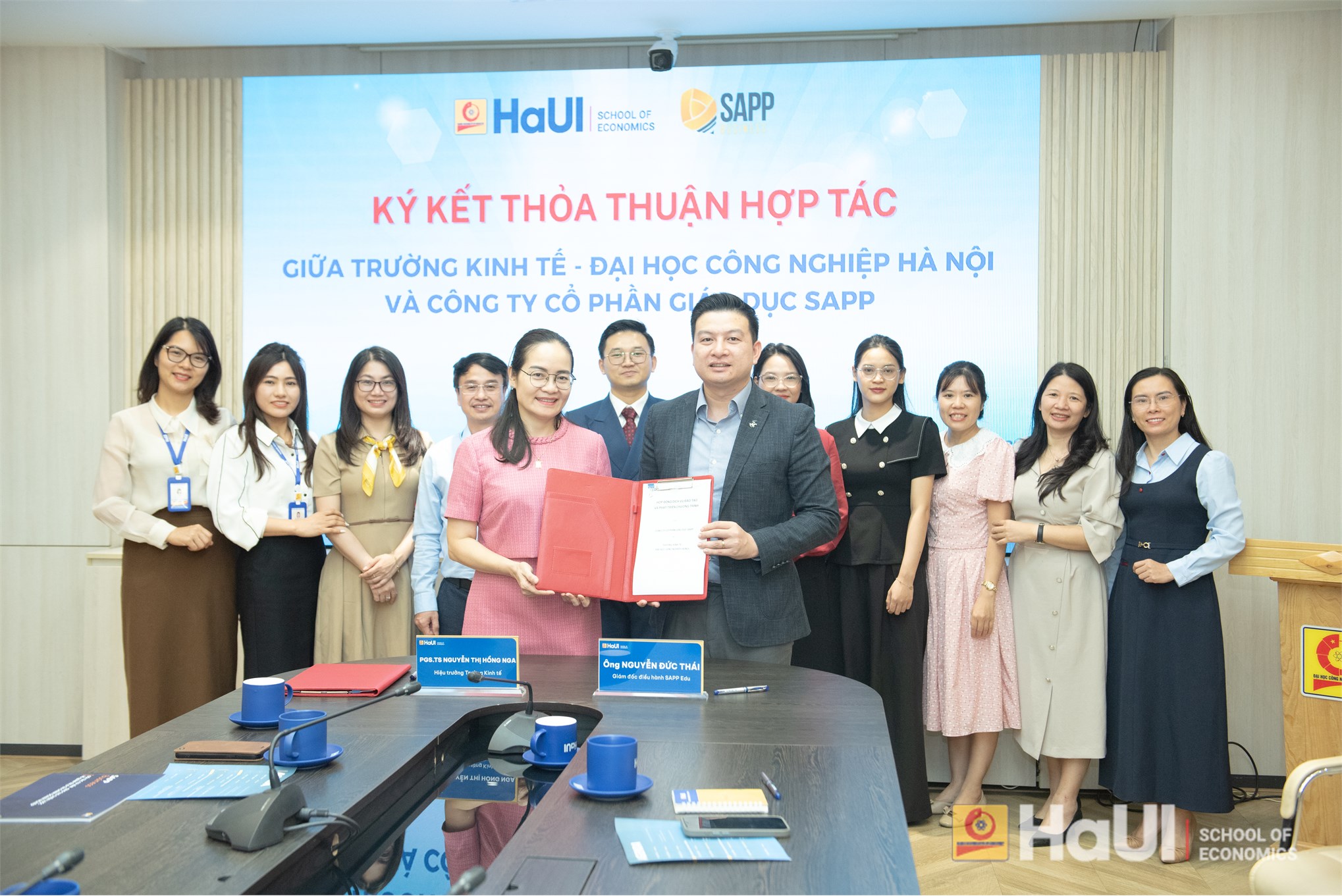 Trường Kinh tế - Đại học Công nghiệp Hà Nội ký kết biên bản ghi nhớ hợp tác với Công ty Cổ phần giáo dục SAPP