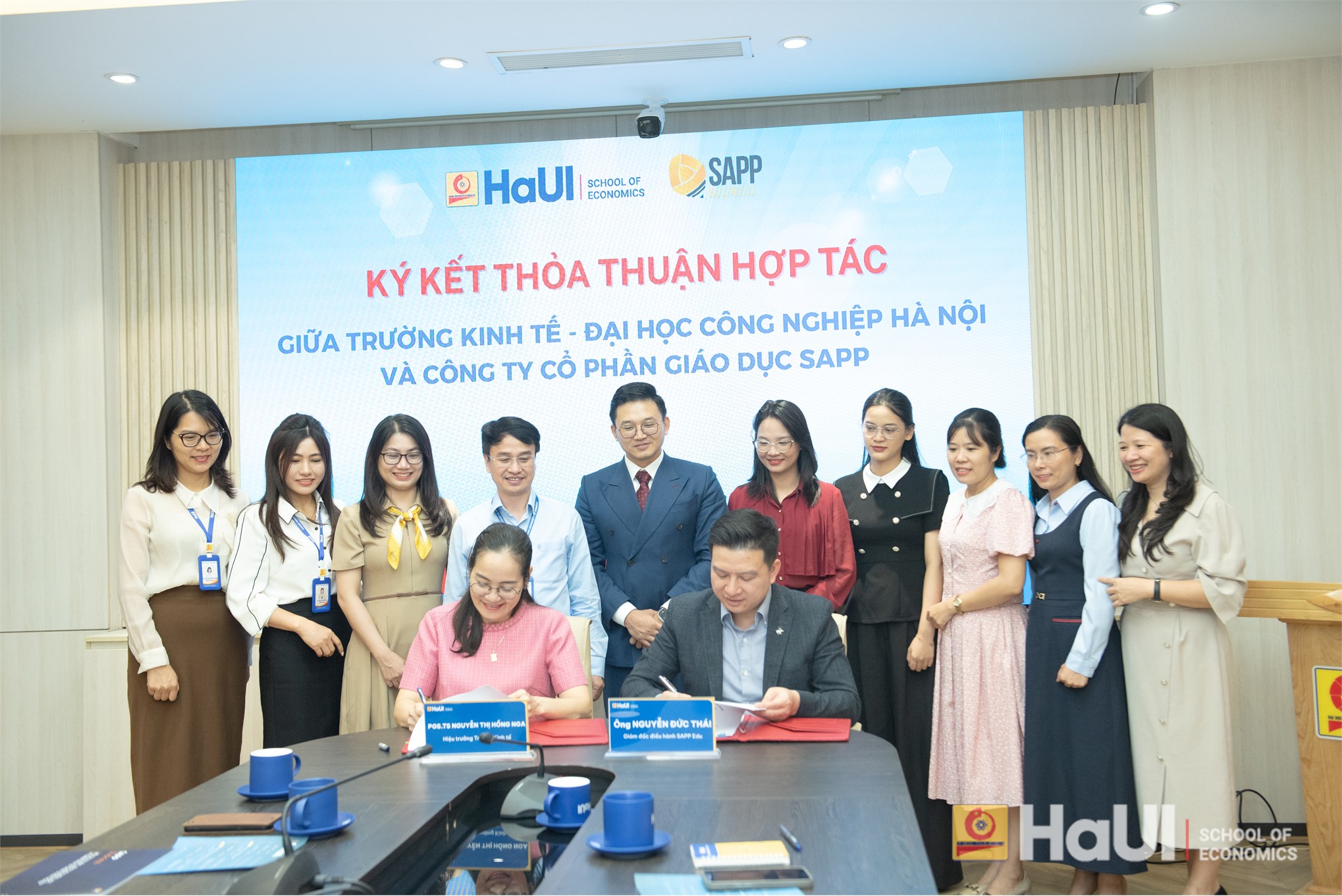 Trường Kinh tế - Đại học Công nghiệp Hà Nội ký kết biên bản ghi nhớ hợp tác với Công ty Cổ phần giáo dục SAPP