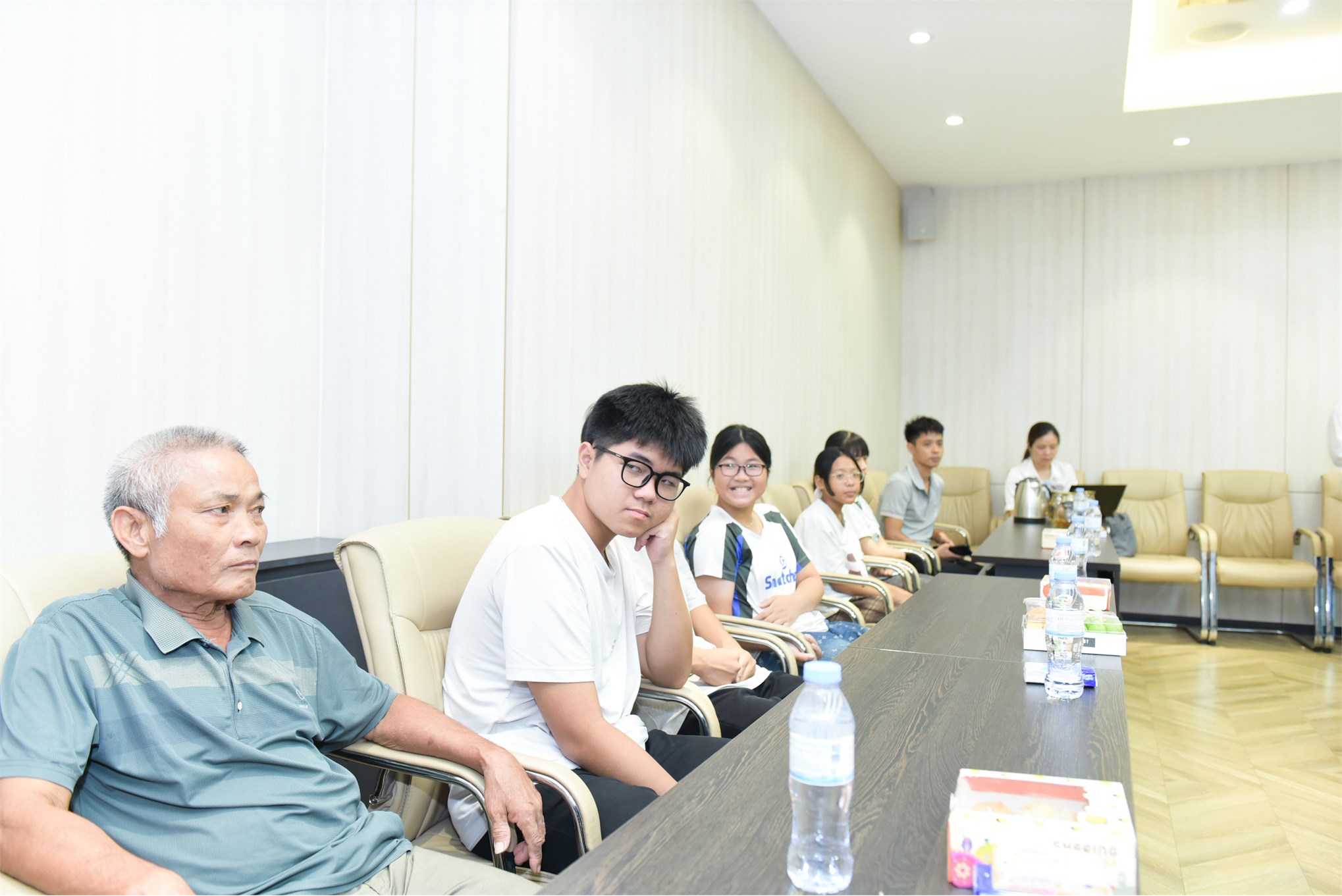 Nghiên cứu sinh Trần Thị Hằng bảo vệ thành công luận án tiến sĩ cấp Đại học Công nghiệp Hà Nội