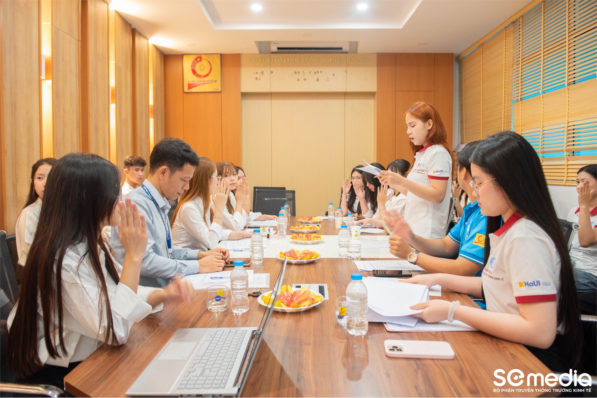 Hội nghị kiện toàn Ban chấp hành Liên chi Hội sinh viên Việt Nam Trường Kinh tế khóa I, nhiệm kỳ 2025-2028