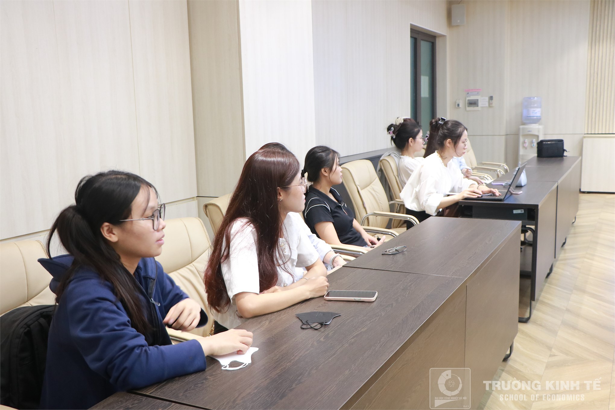 Dấu ấn công tác xây dựng Đảng: Chi bộ Kinh tế 3 kết nạp đảng viên mới và triển khai nhiệm vụ trọng tâm tháng 7, 8/2026