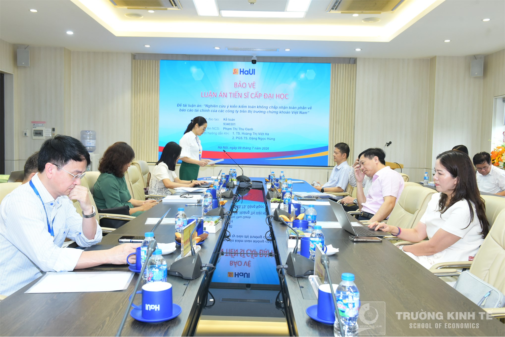 Nghiên cứu sinh Phạm Thị Thu Oanh bảo vệ thành công Luận án Tiến sĩ cấp Đại học Công nghiệp Hà Nội