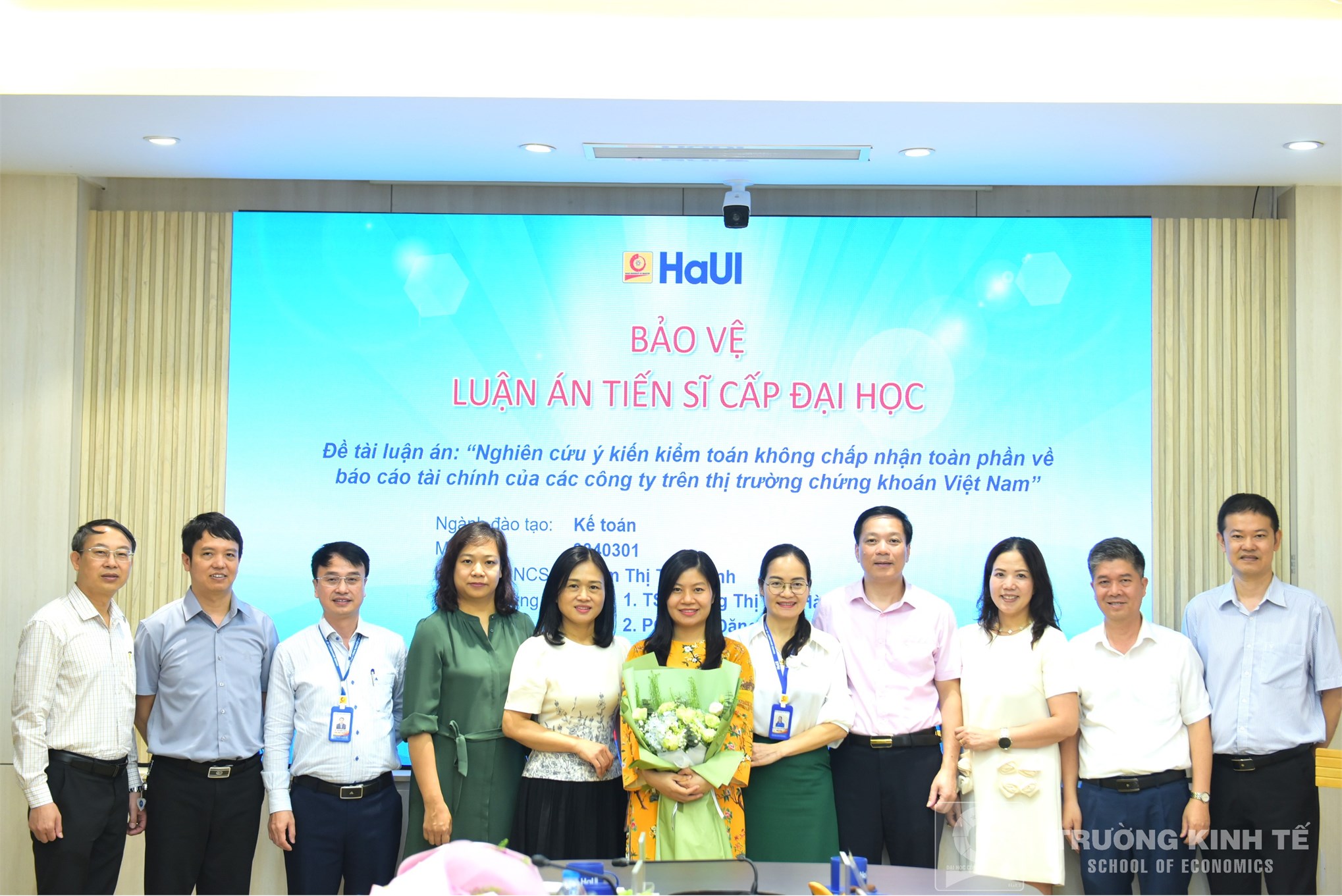 Nghiên cứu sinh Phạm Thị Thu Oanh bảo vệ thành công Luận án Tiến sĩ cấp Đại học Công nghiệp Hà Nội