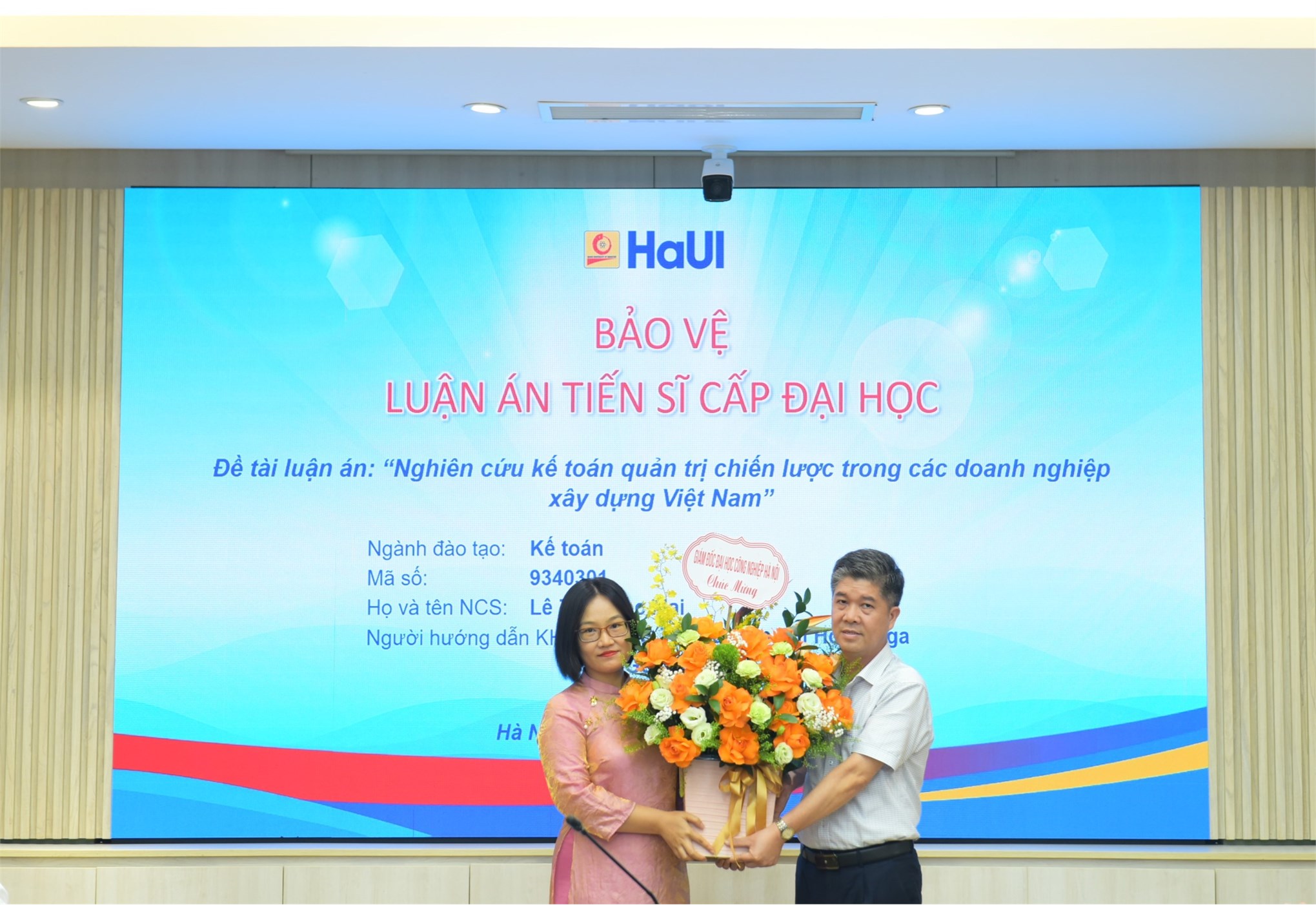Nghiên cứu sinh Lê Thị Ngọc Mai bảo vệ thành công Luận án tiến sĩ cấp Đại học Công nghiệp Hà Nội