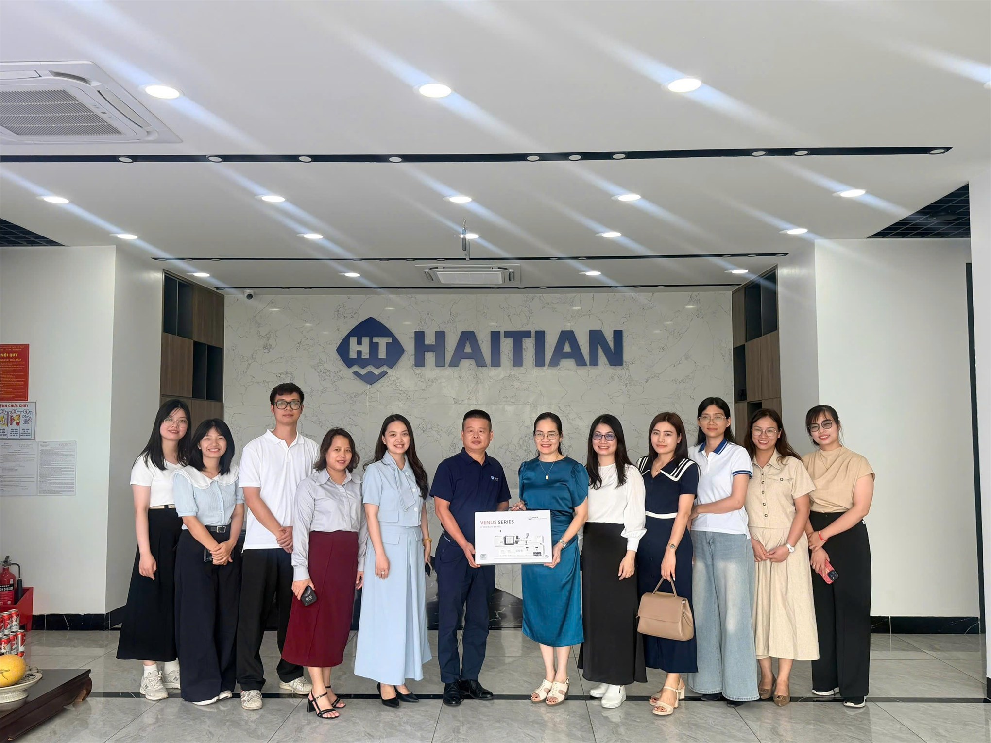 Trường Kinh tế - Đại học Công nghiệp Hà Nội tăng cường kết nối doanh nghiệp, thúc đẩy hợp tác nghiên cứu và phát triển nguồn nhân lực tại Khu công nghiệp sinh thái Nam Cầu Kiền (Hải Phòng)