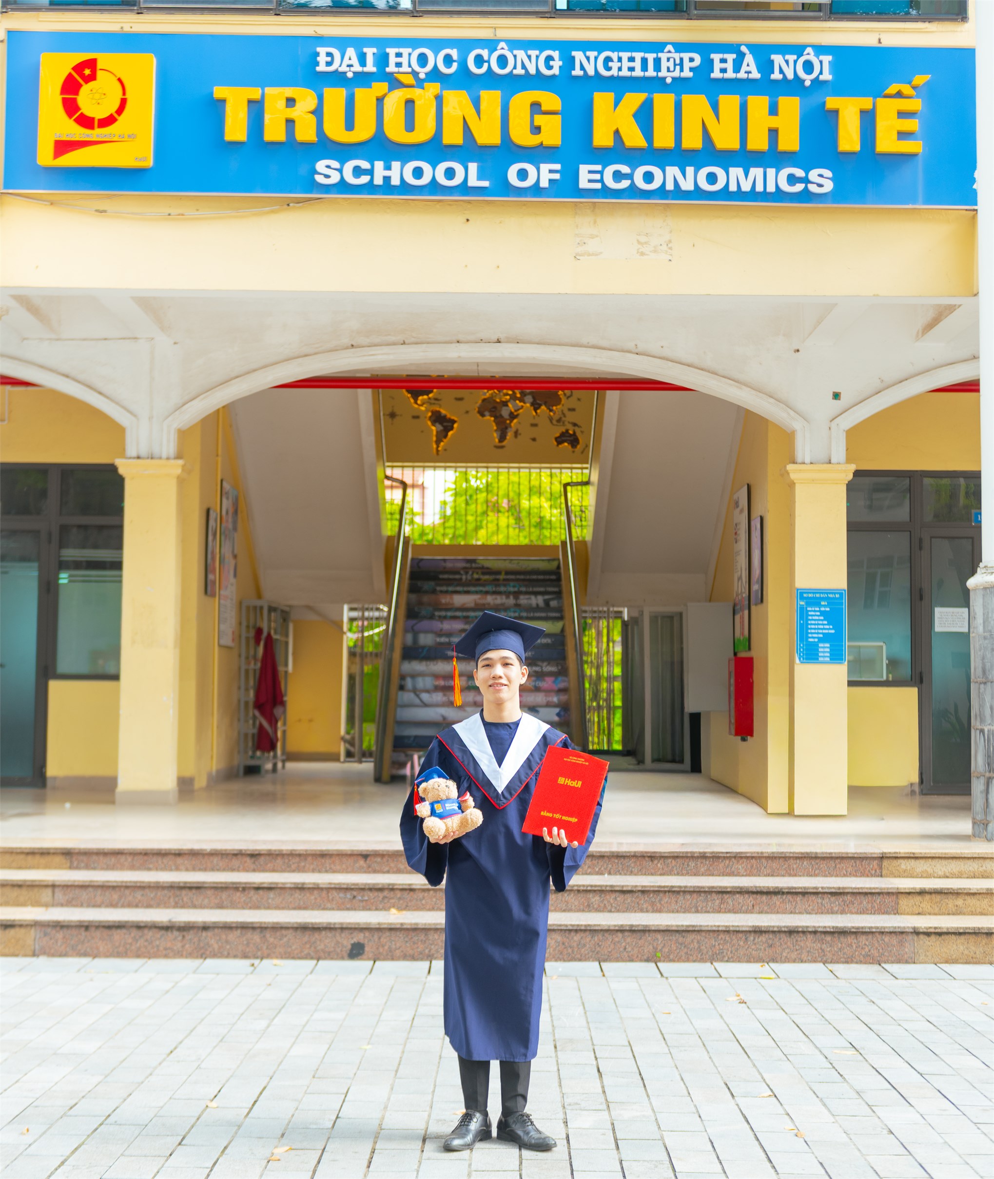 Vinh danh Thủ khoa tốt nghiệp năm 2026 – Ngành kinh tế đầu tư, Trường Kinh tế, Đại học Công nghiệp Hà Nội
