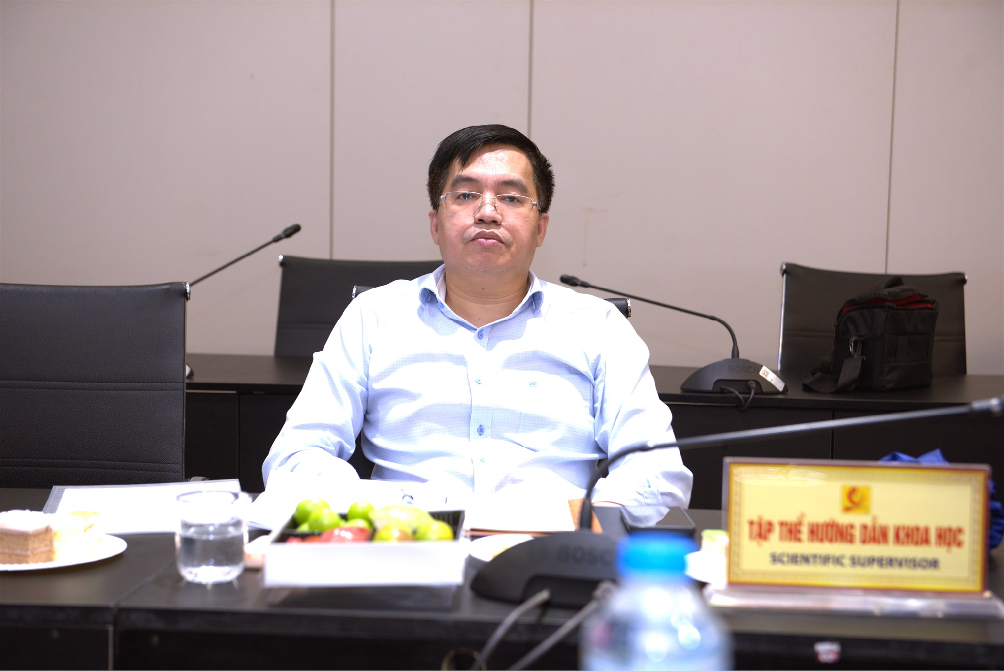 Trường Kinh tế tổ chức Hội thảo cấp đơn vị chuyên môn luận án tiến sĩ cho Nghiên cứu sinh Nguyễn Thị Thanh Tâm