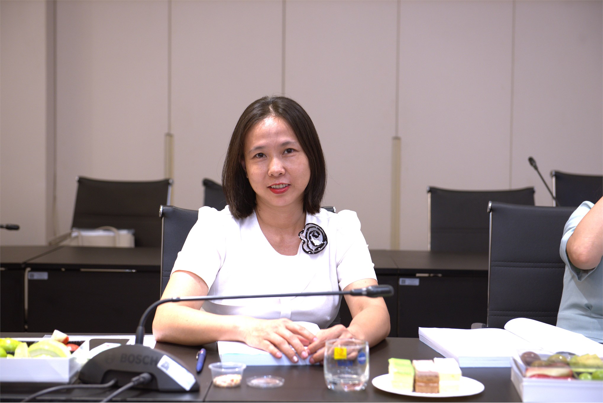 Trường Kinh tế tổ chức Hội thảo cấp đơn vị chuyên môn luận án tiến sĩ cho Nghiên cứu sinh Nguyễn Thị Thanh Tâm