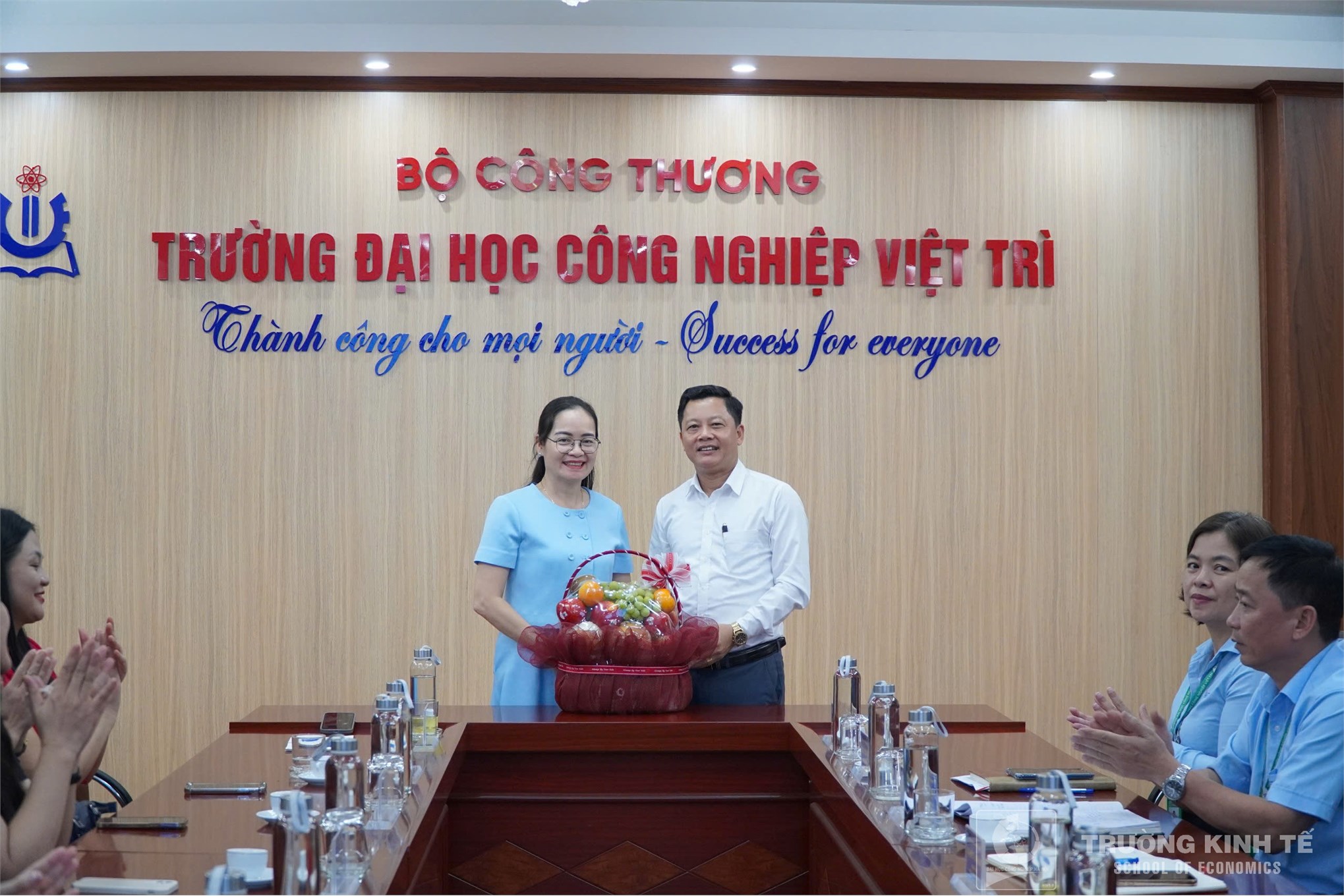 Trường Kinh tế - Đại học Công nghiệp Hà Nội thăm và làm việc tại Trường đại học Công nghiệp Việt Trì: Mở rộng hợp tác đào tạo và tuyển sinh