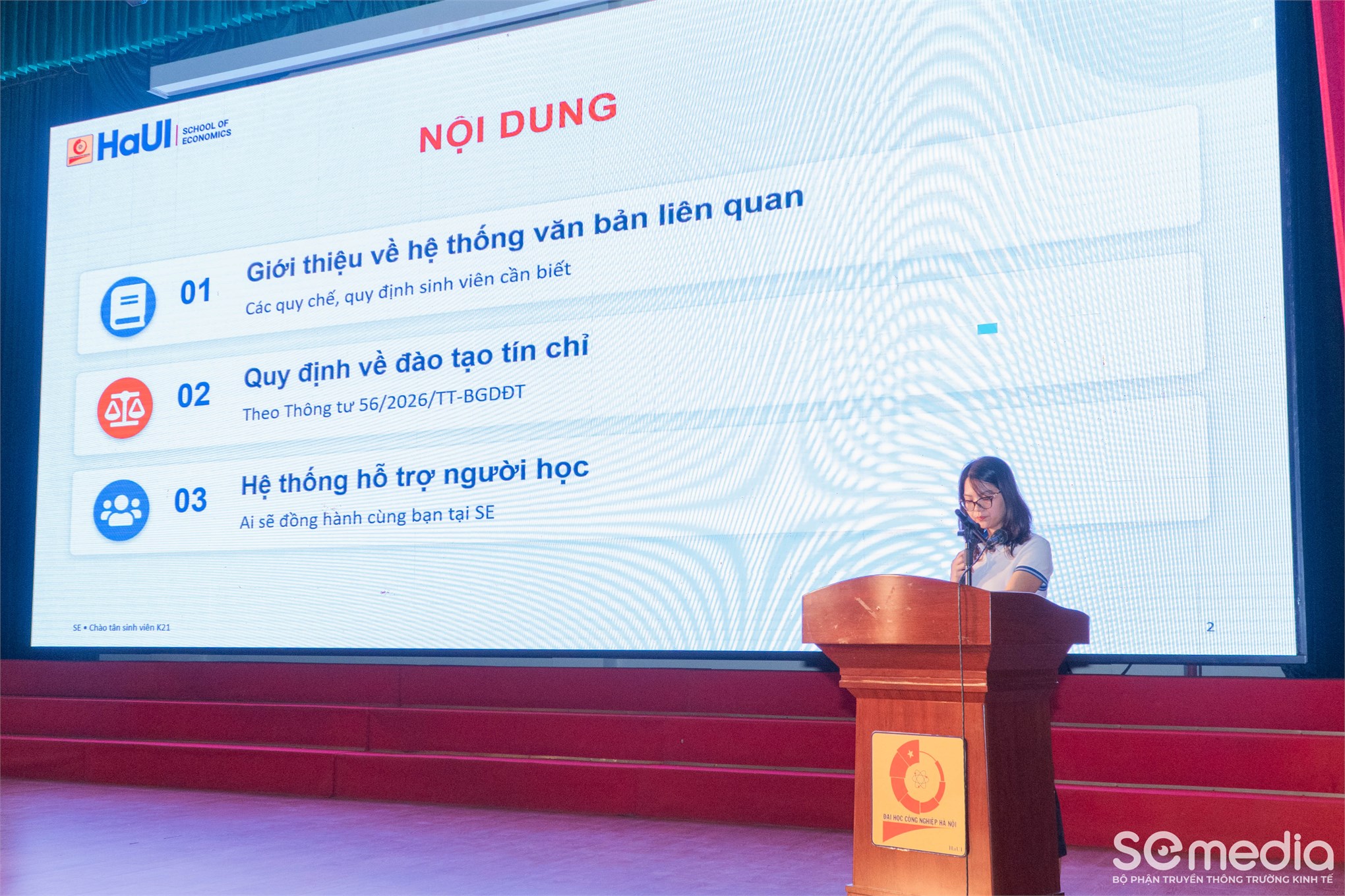 Bùng nổ cảm xúc cùng Chuỗi sự kiện Chào tân sinh viên Khóa 21 Trường Kinh tế, Đại học Công nghiệp Hà Nội