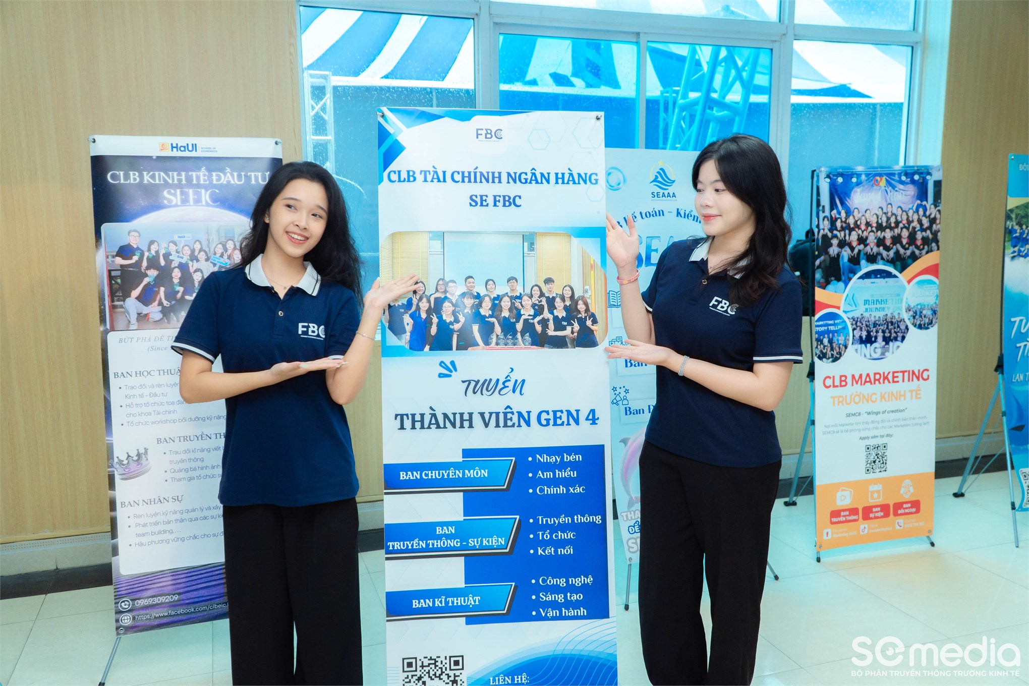 Bùng nổ cảm xúc cùng Chuỗi sự kiện Chào tân sinh viên Khóa 21 Trường Kinh tế, Đại học Công nghiệp Hà Nội