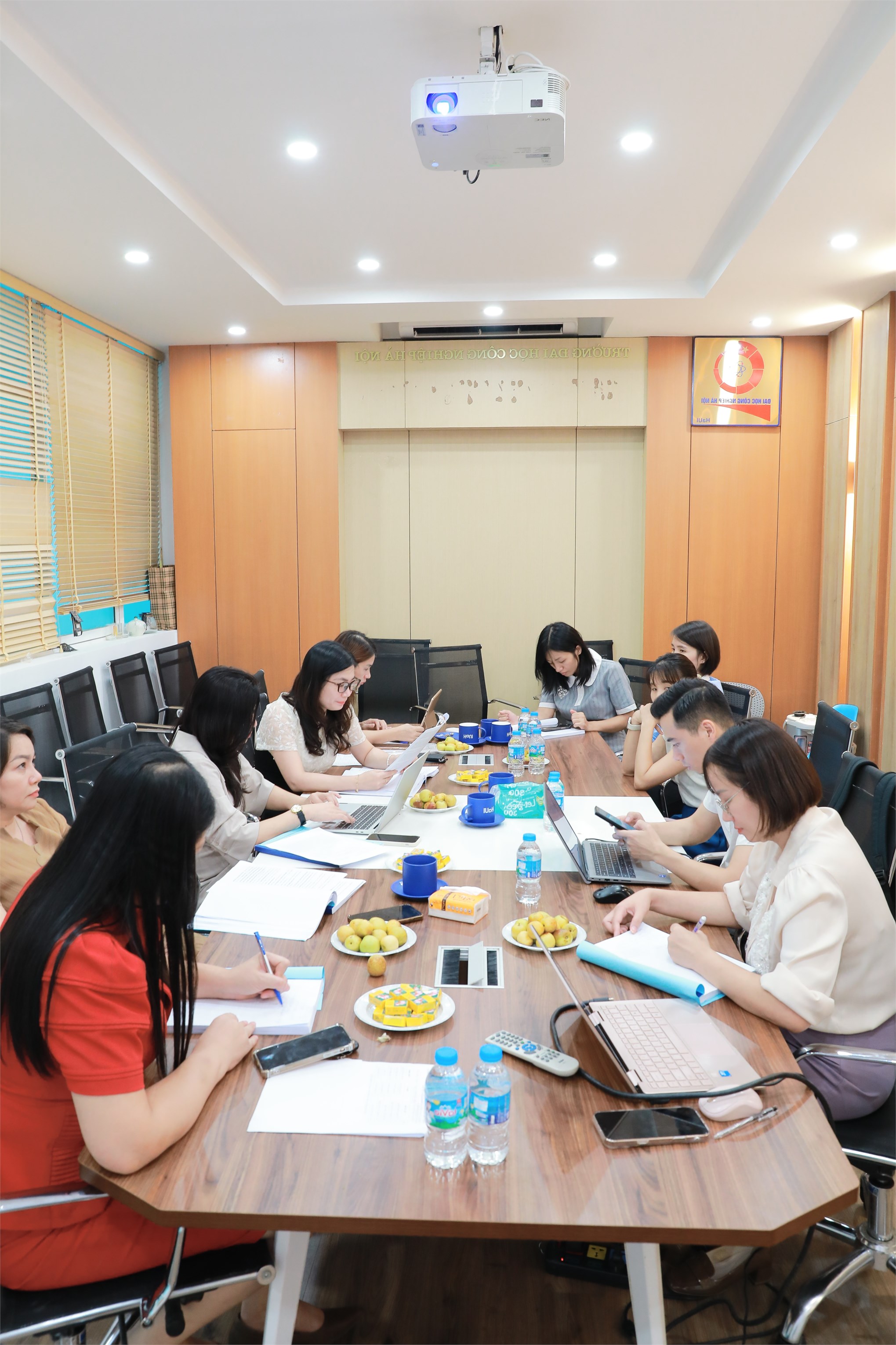 NGHIỆM THU ĐỀ TÀI KH&CN CẤP CƠ SỞ: `ẢNH HƯỞNG CỦA TÍCH HỢP CHUỖI CUNG ỨNG XANH ĐẾN HIỆU QUẢ PHÁT TRIỂN BỀN VỮNG TẠI CÁC DOANH NGHIỆP CHẾ BIẾN NÔNG SẢN Ở VIỆT NAM`