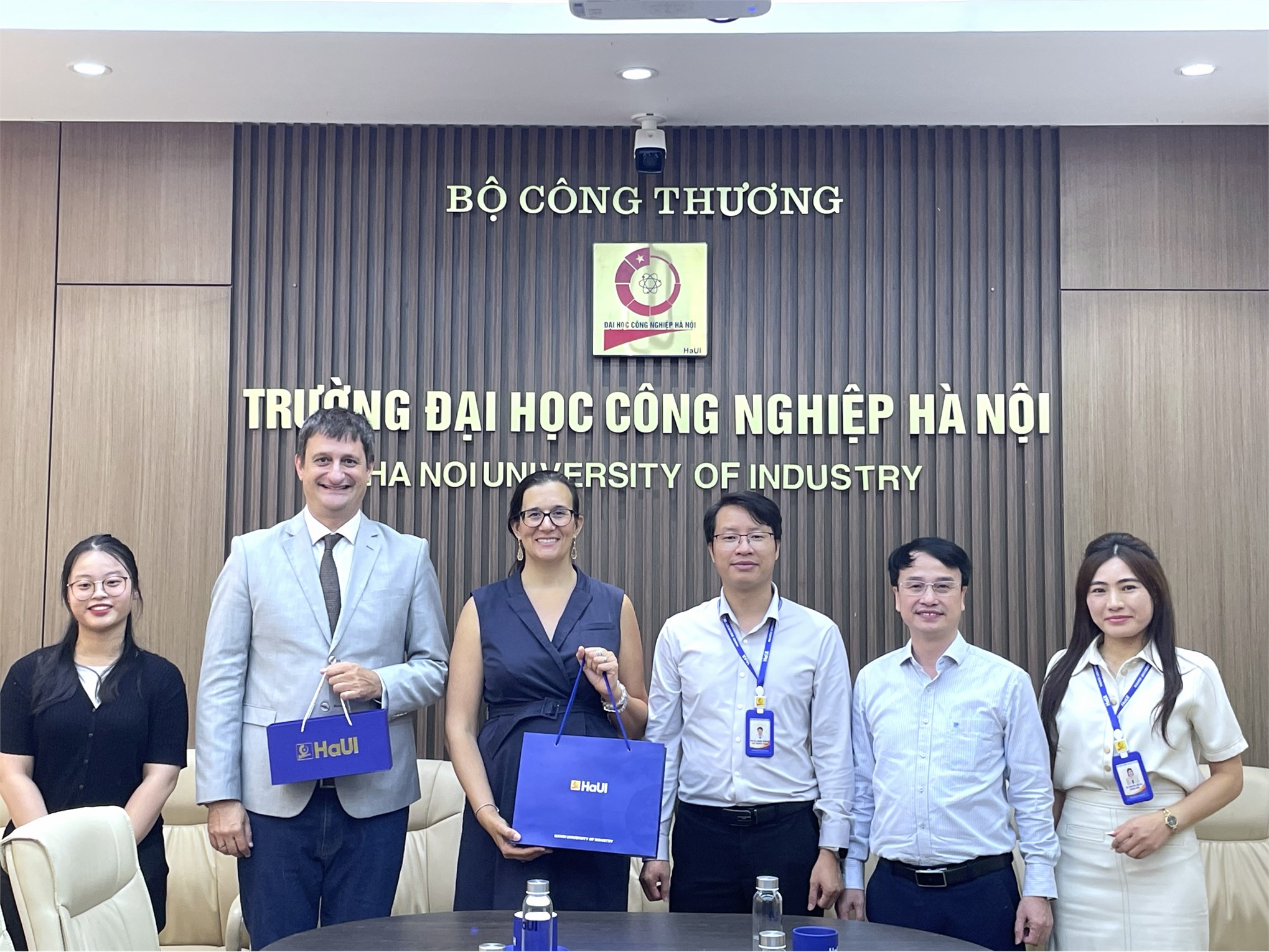 Trường Kinh tế, Đại học Công nghiệp Hà Nội đón tiếp đại diện các trường đại học ở Cộng hòa SÍP (Cyprus) – Mở rộng mạng lưới đối tác tại Châu Âu